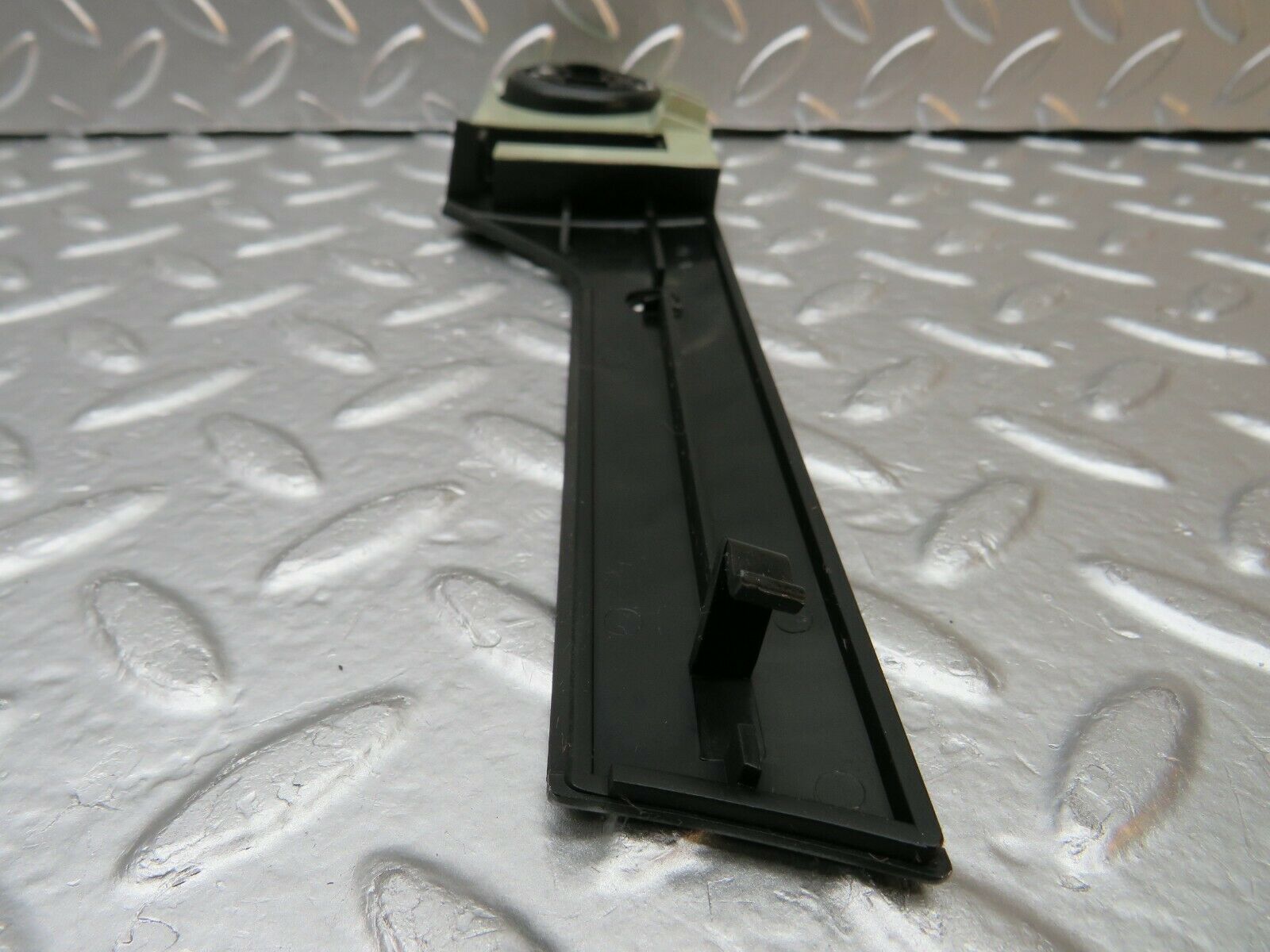 22348 Mercedes-Benz C124 E220 Coupe Headlight Switch Cover Trim Surround