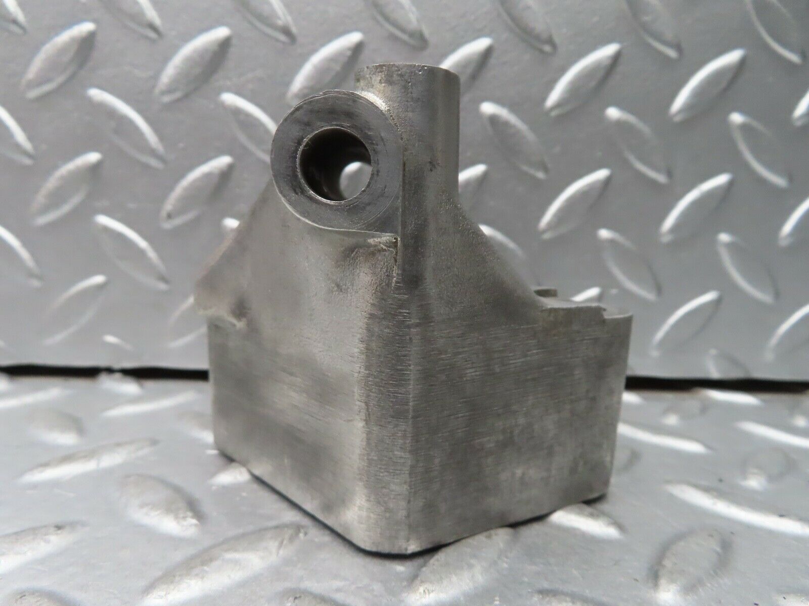 21278 Mercedes-Benz W123 230E Alternator Generator Bracket 1021550135