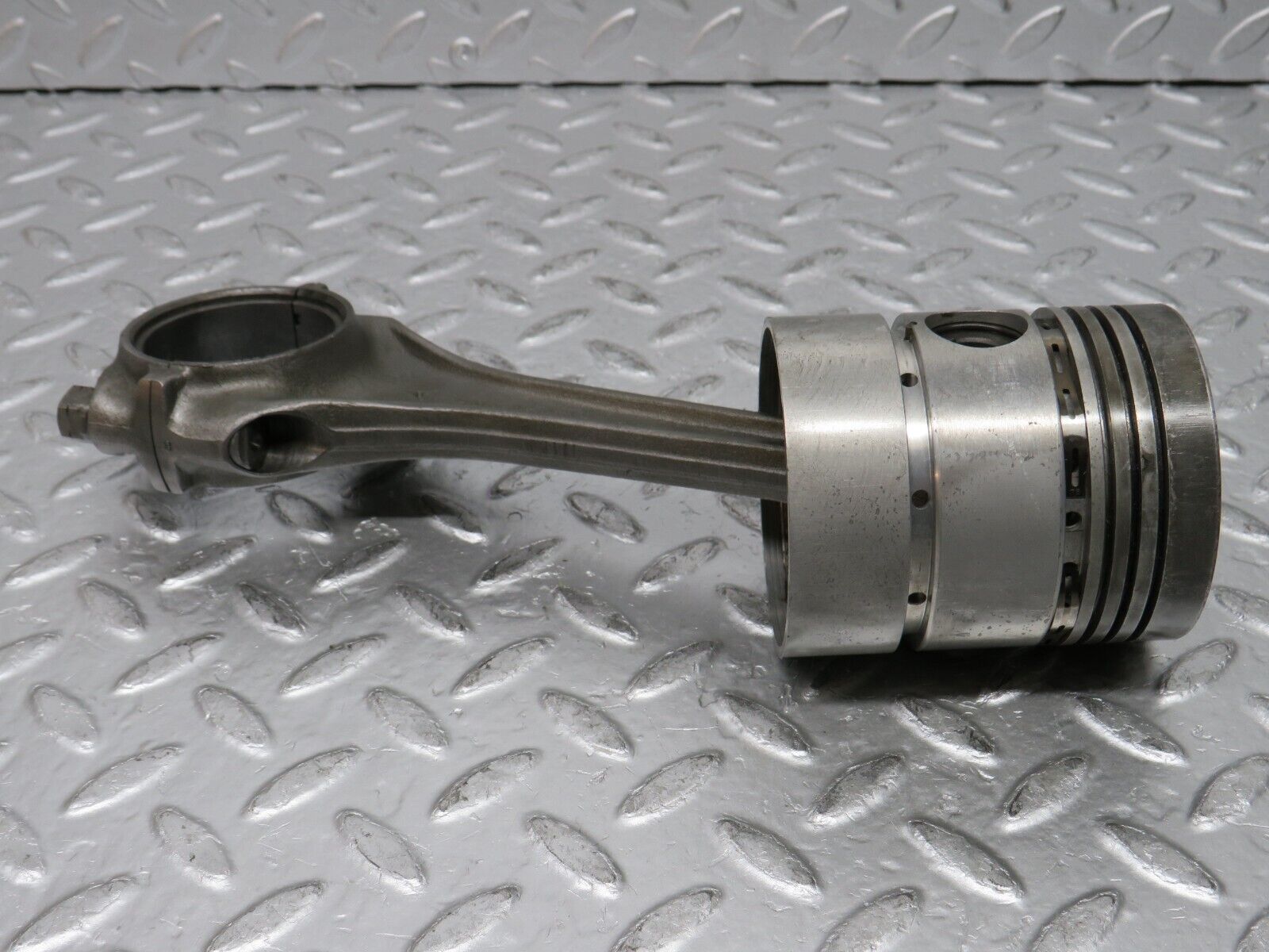 0299 Mercedes-Benz W120 Ponton Piston With Connecting Rod 76.44mm 6360380301