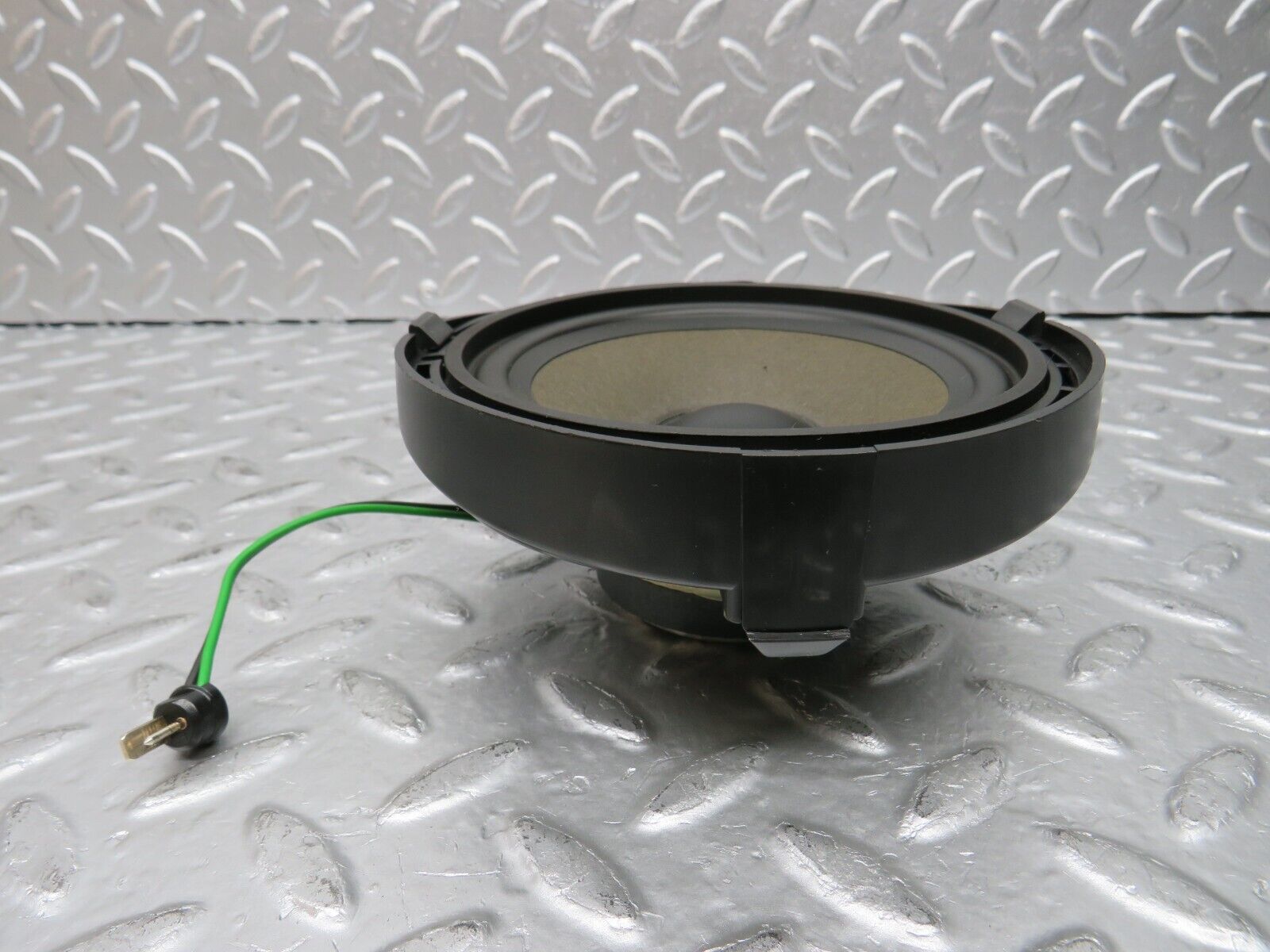 29519 Mercedes-Benz W124 230E Parcel Shelf Speaker 0008207602