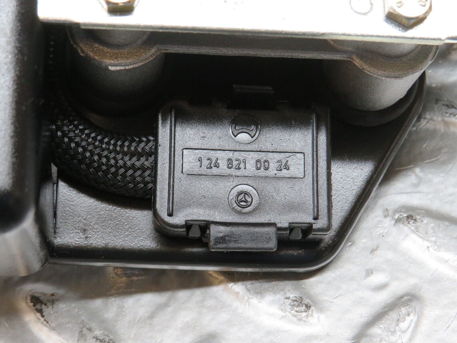 27660 Mercedes-Benz S124 300TE Wagon Sunroof Motor Webasto 1247800507