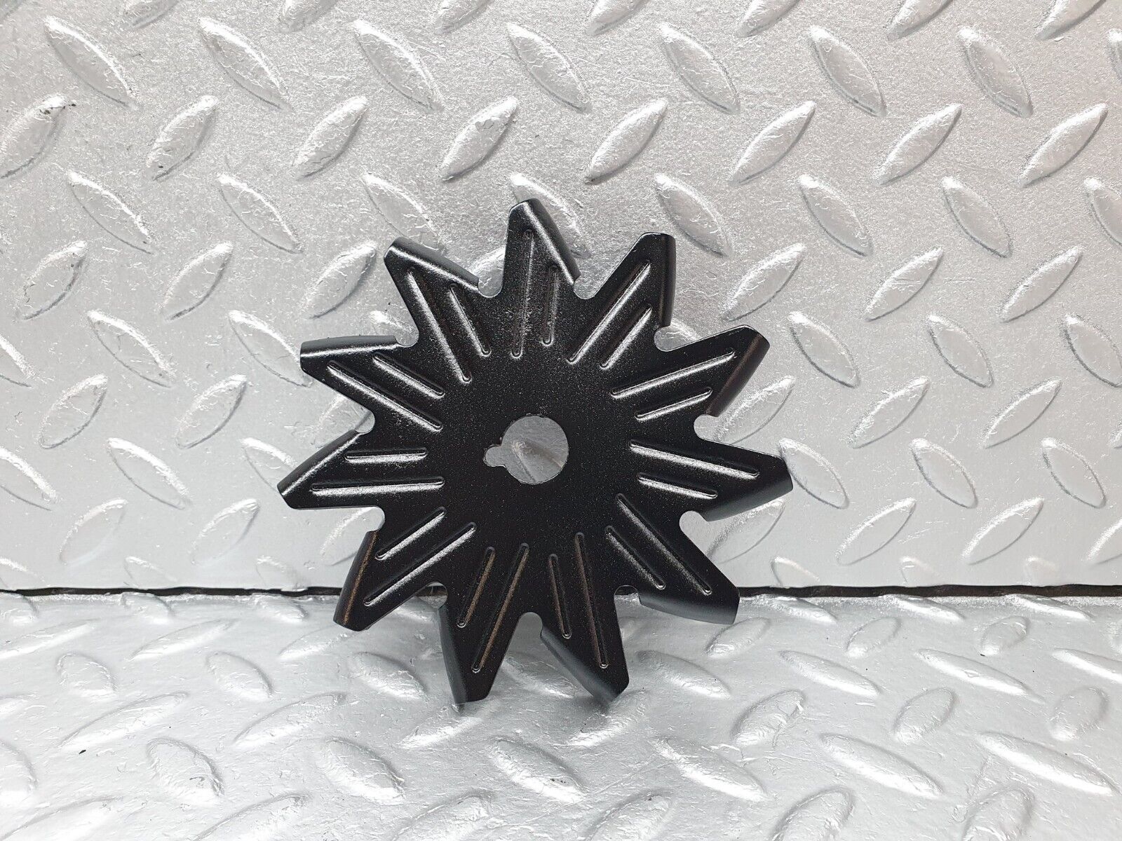 40833 Mercedes-Benz W123 300D Alternator Generator Cooler Fan