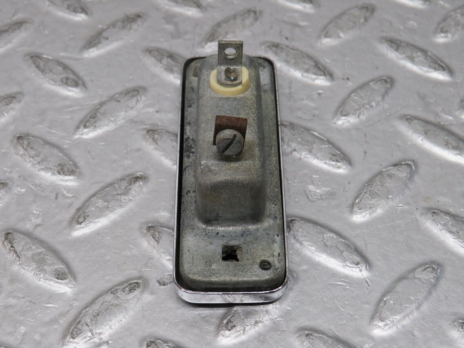 37343 Mercedes-Benz W109 300SEL number Plate Light Chrome Hella