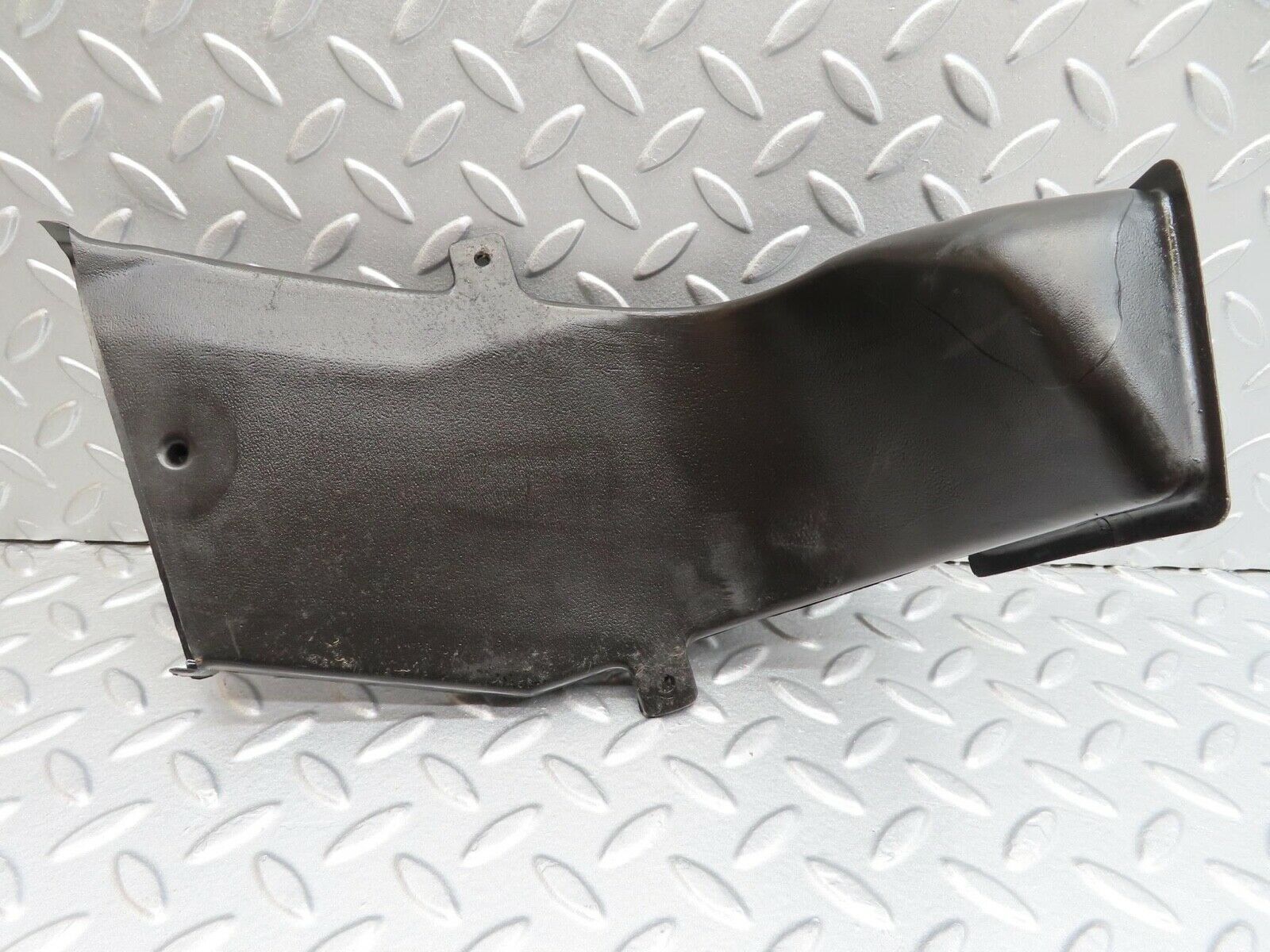 13935 Mercedes-Benz C107 280SLC Floor Ventilation Duct Left 1078310146