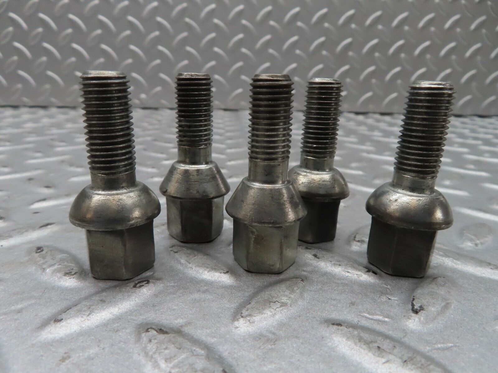 16782 Mercedes-Benz 5x Alloy Wheel Lug Bolt M12x1.5