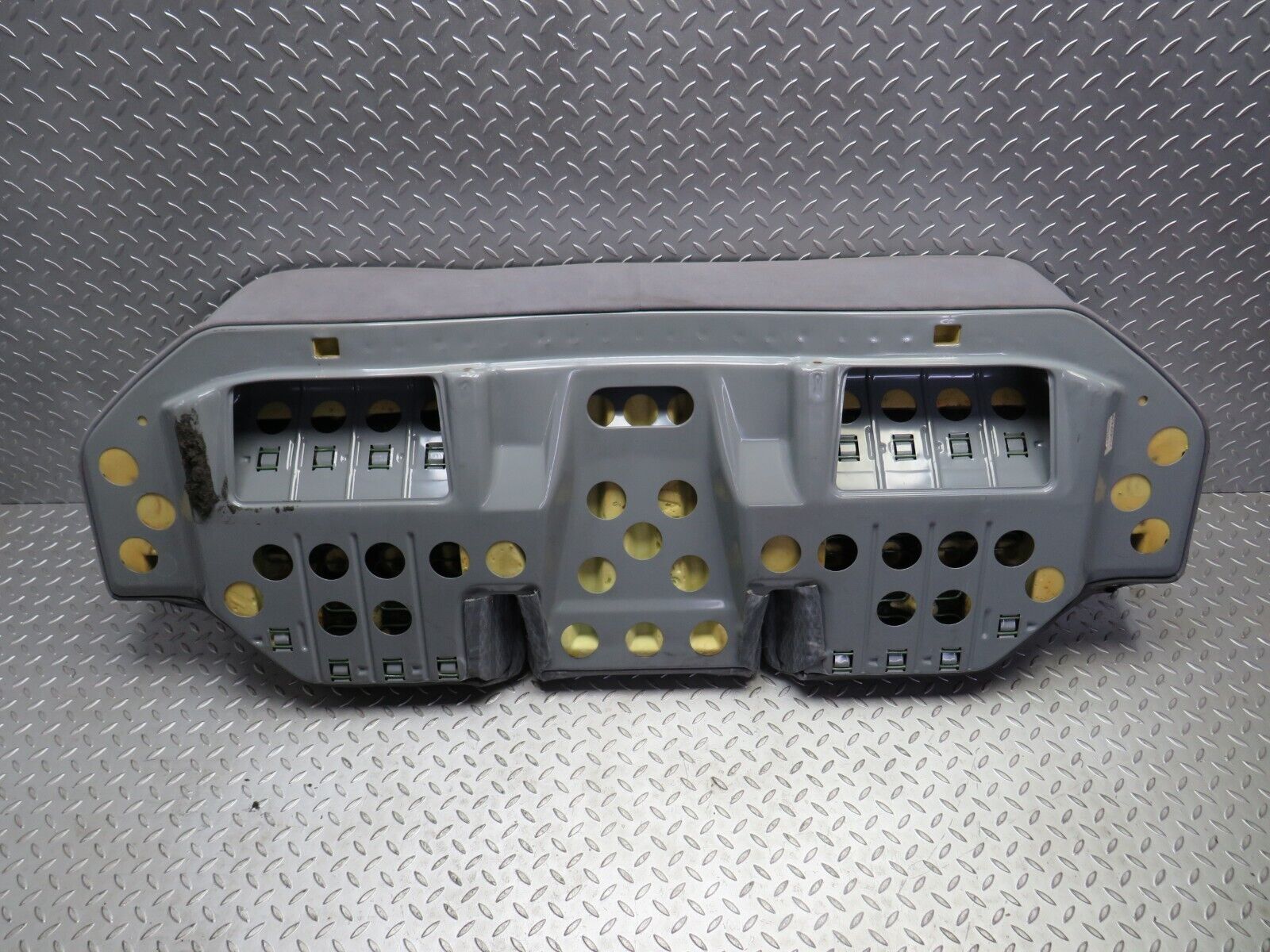 30325 Mercedes-Benz W124 230E Rear Seat 1249202216