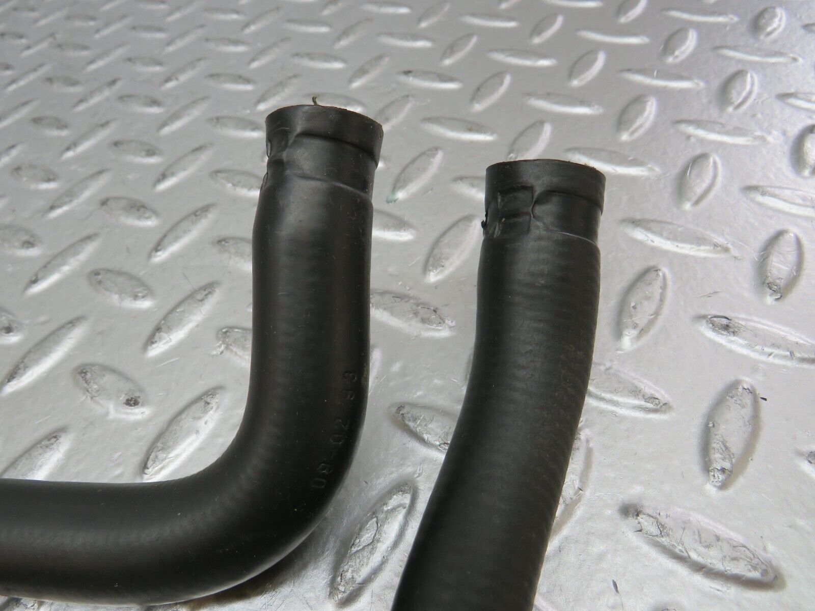 26606 Mercedes-Benz C124 220CE Heater Hose Pipe Pair 1248327193 1248327093