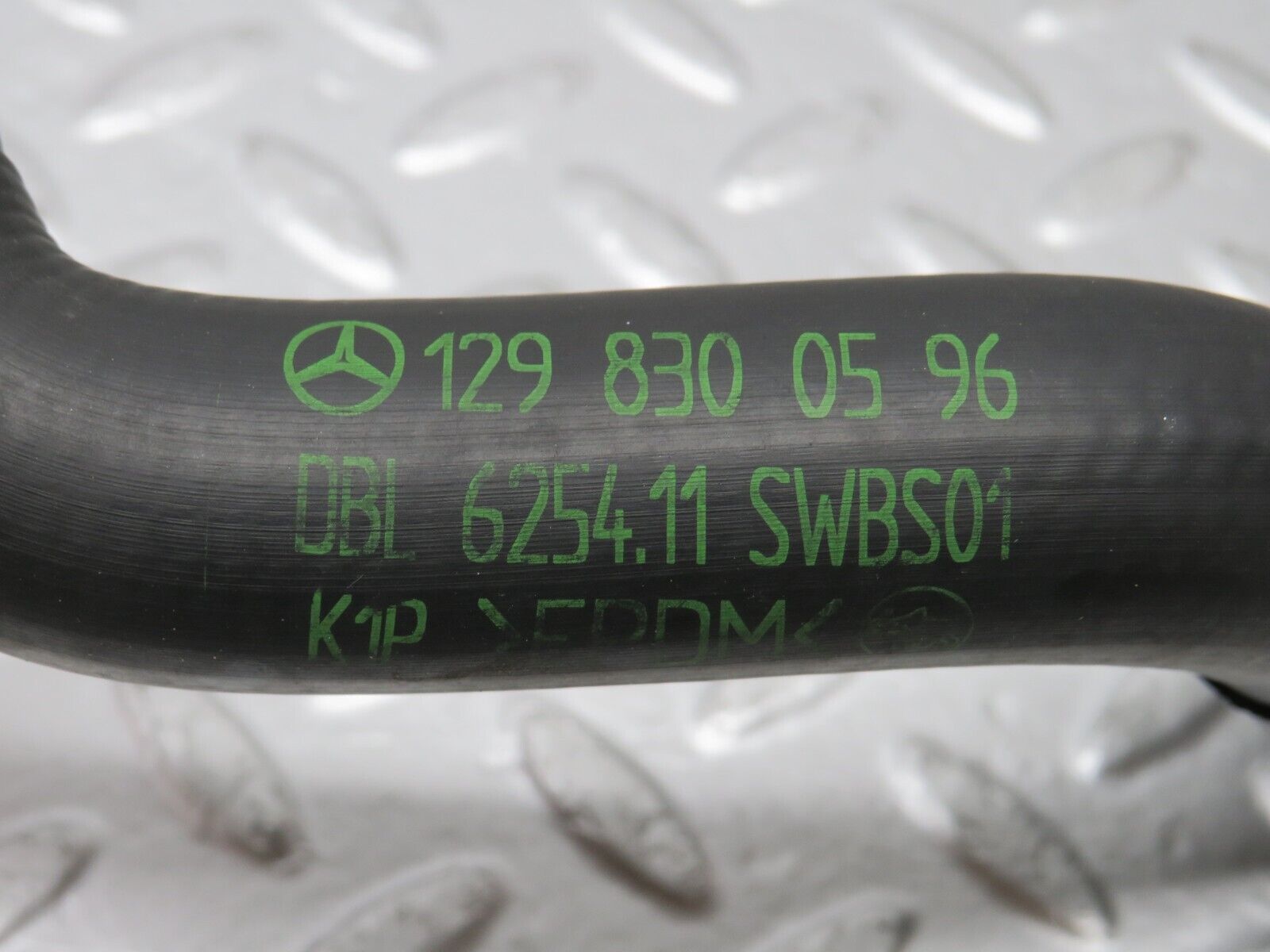 38431 Mercedes-Benz R129 280SL Coupe Coolant Hose Pipe 1298300596