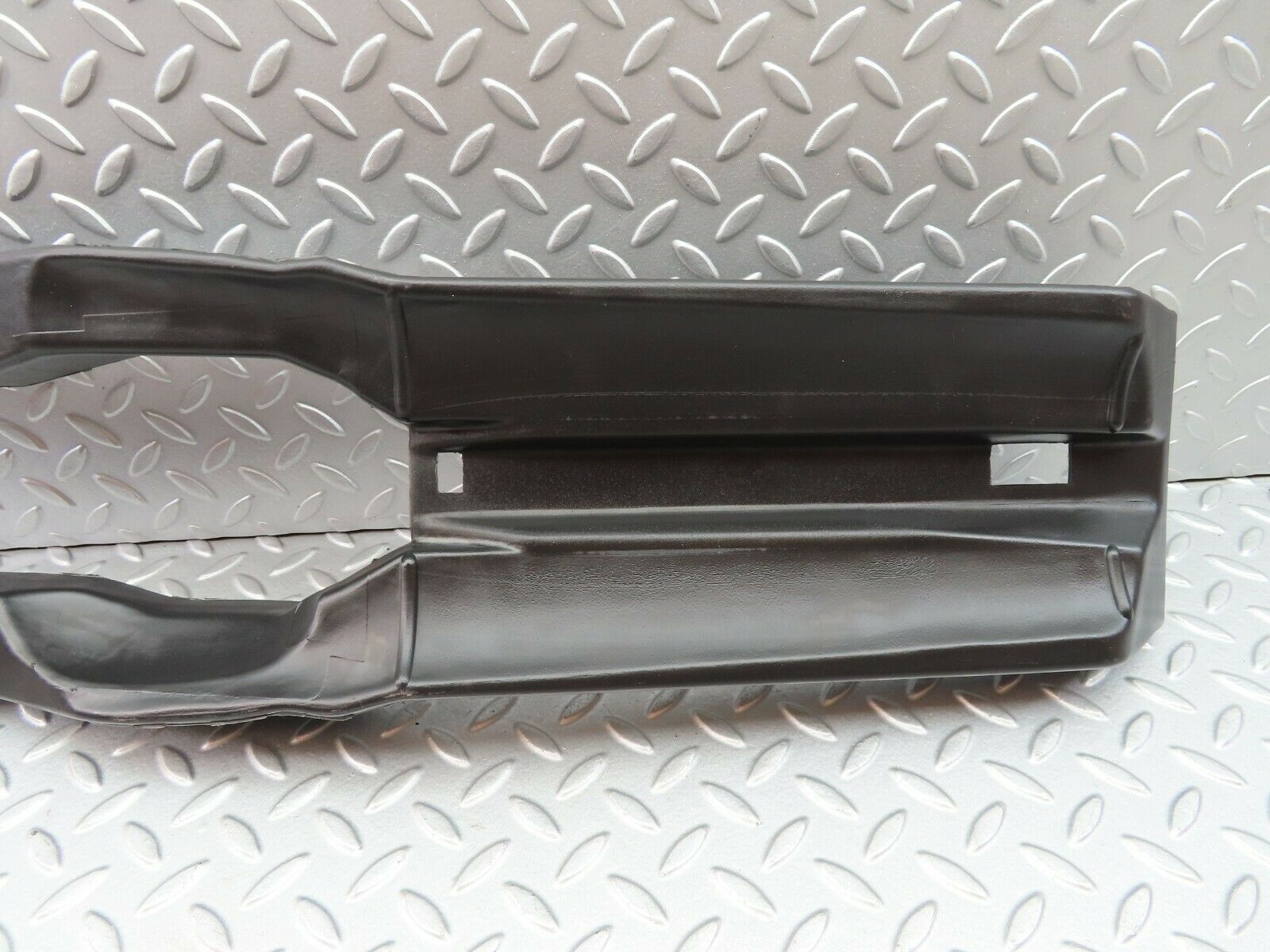 6133 Mercedes-Benz W126 380SE Air Duct Heating Pipe 1268310646