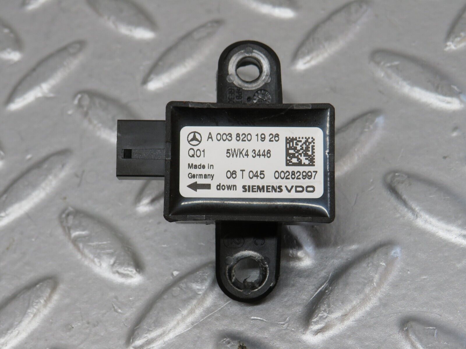 35126 Mercedes-Benz W221 Door Airbag Crash Sensor 0038201926