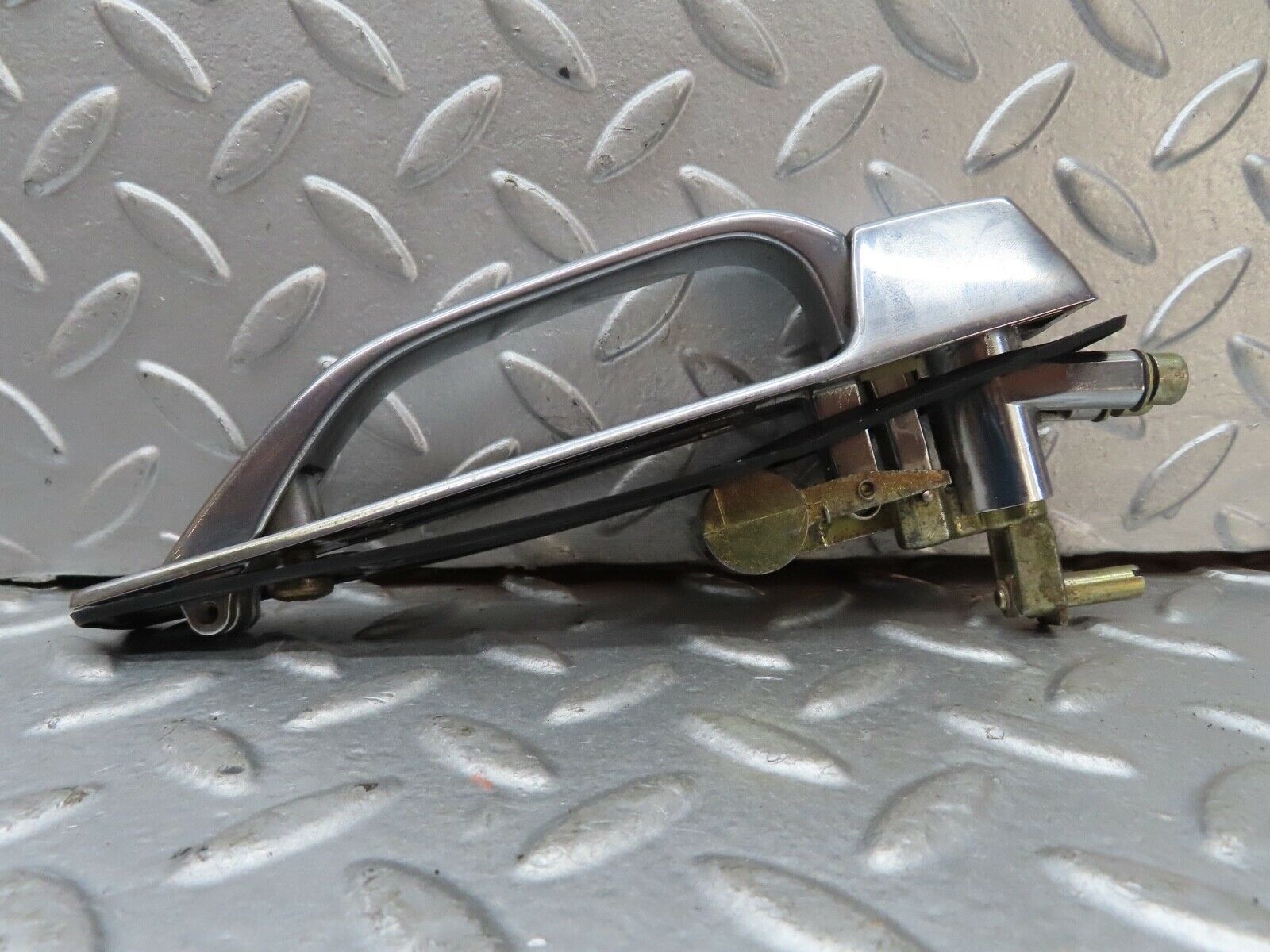 18795 Mercedes-Benz W116 Rear Exterior Chrome Door Handle 1167600059