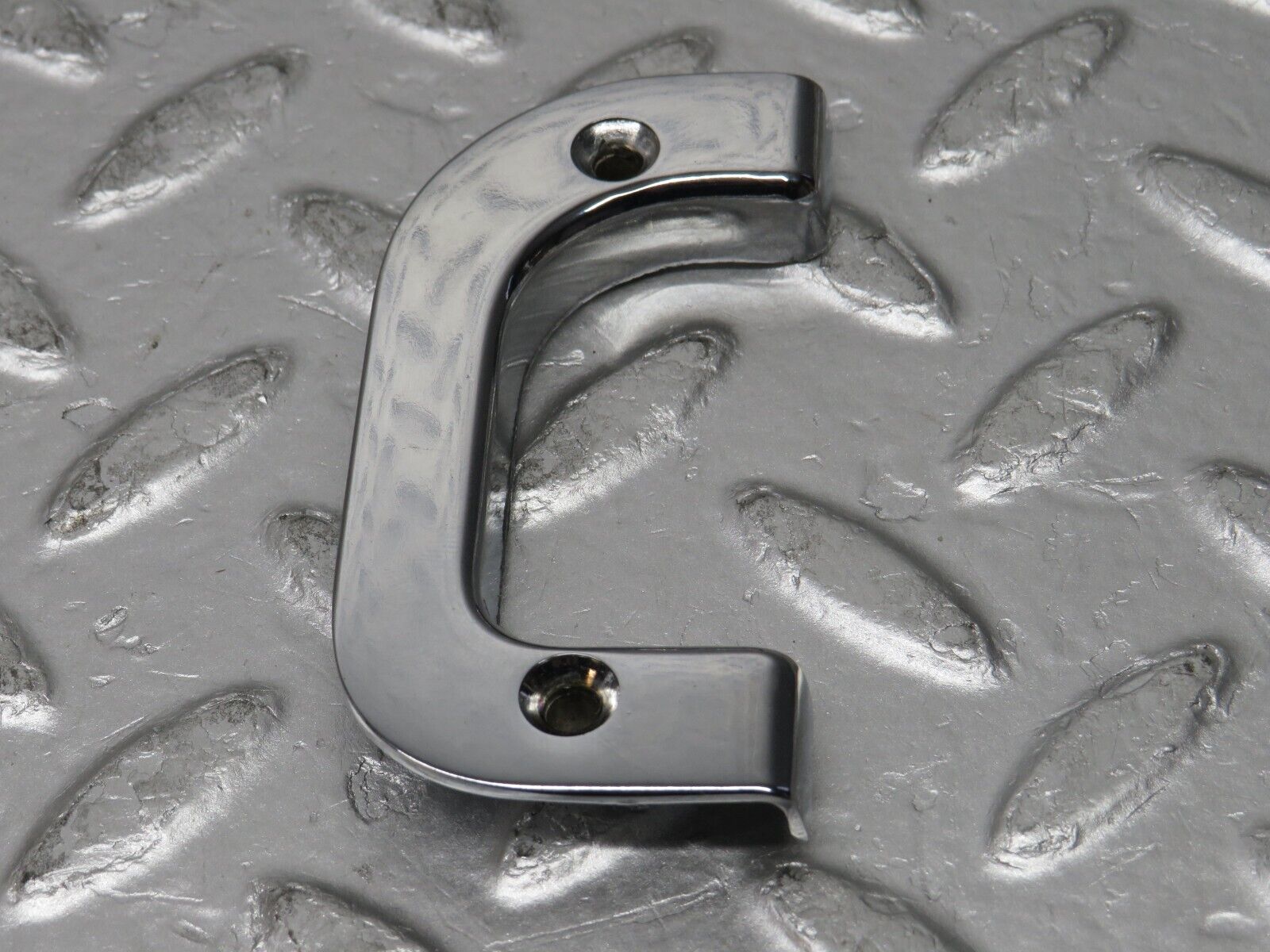 0541 Mercedes-Benz W123 230E Right Interior Chrome Door Latch Trim 1237230224