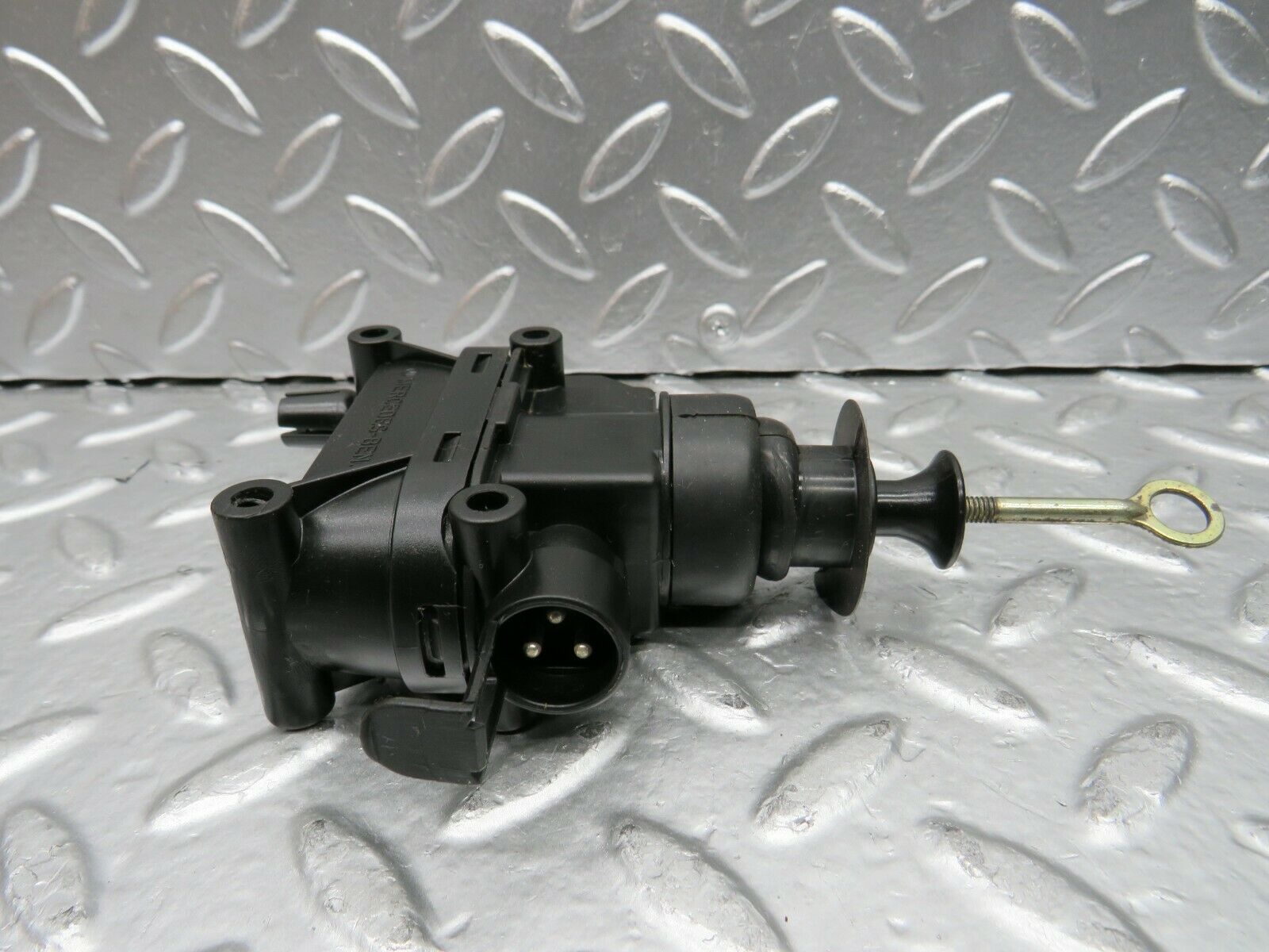 22494 Mercedes-Benz C124 E220 Coupe Door Lock Vacuum Actuator