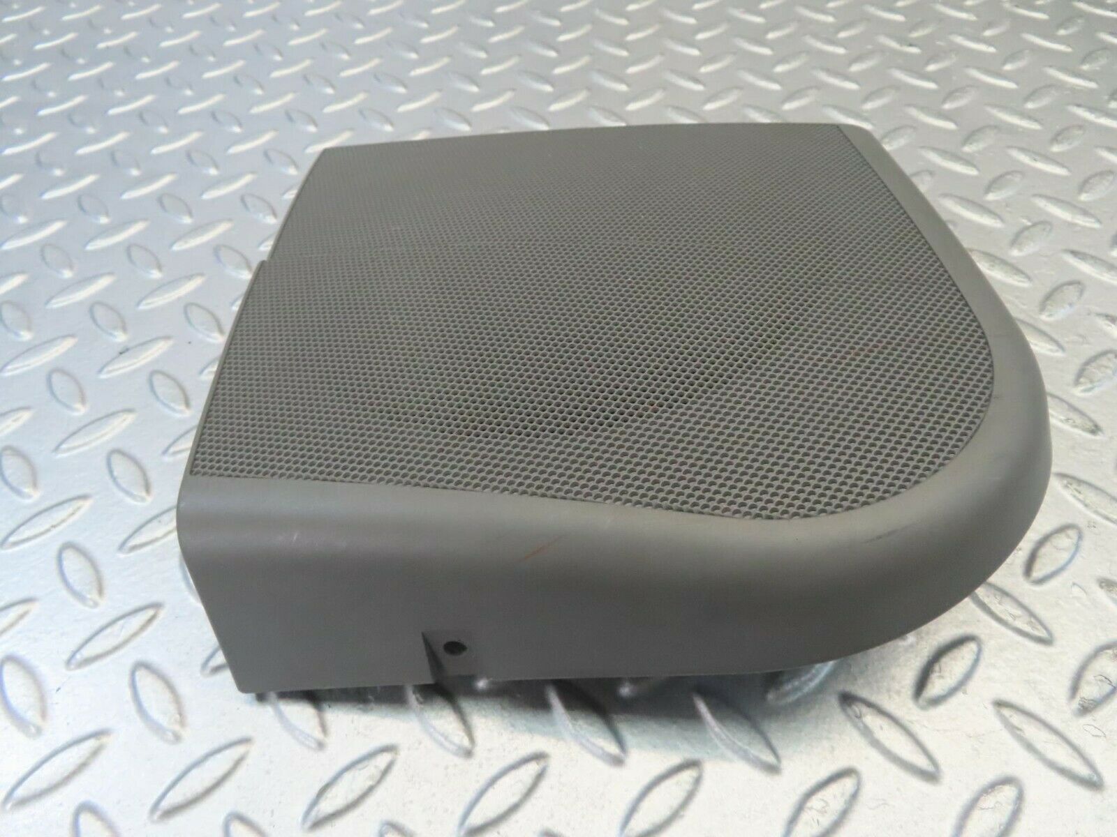 11166 Mercedes-Benz W221 S320 Rear Door Speaker Both 2217370288/2217370188