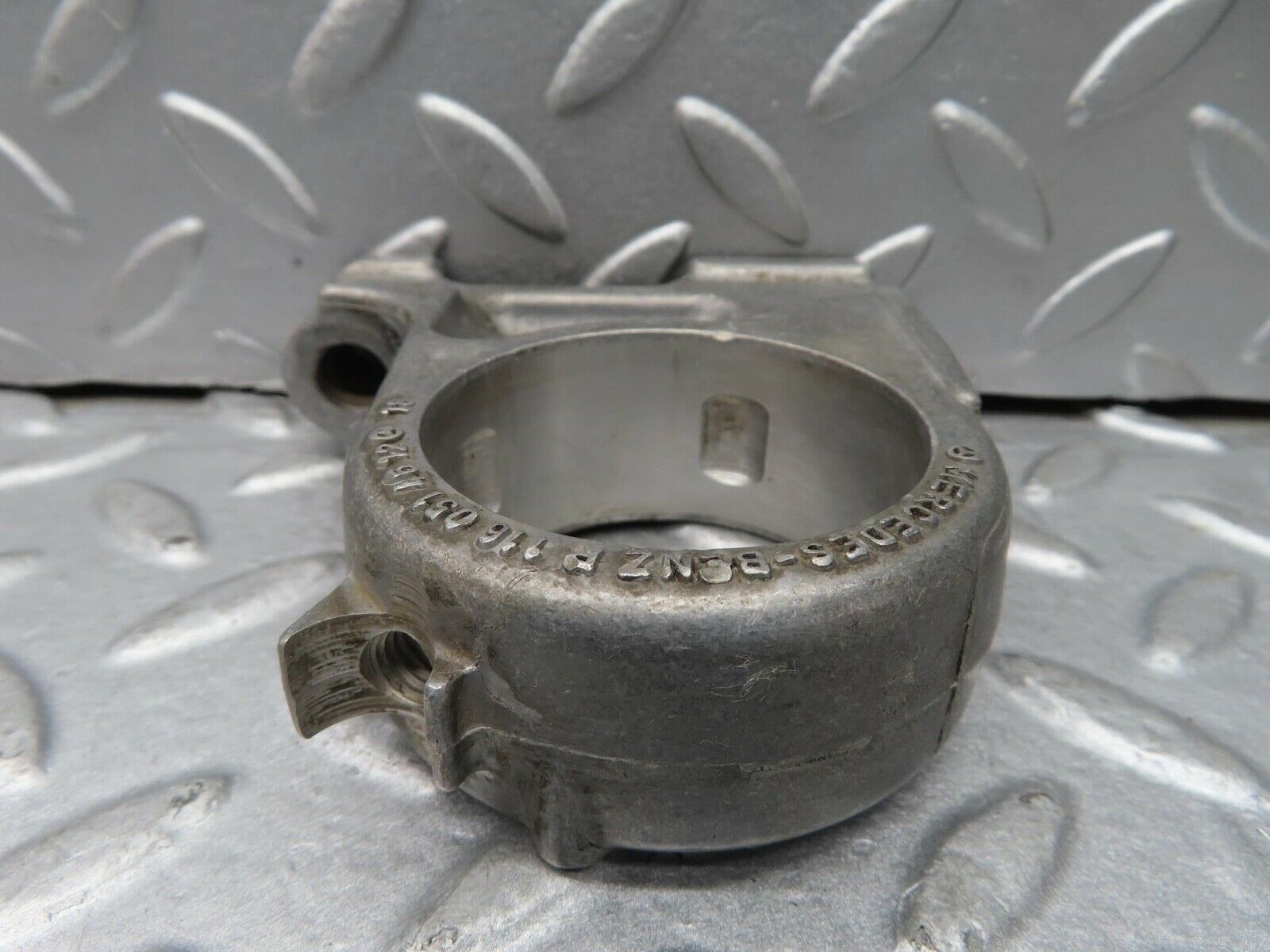 16719 Mercedes-Benz C107 380SLC Camshaft Tower Bearing 1160514612