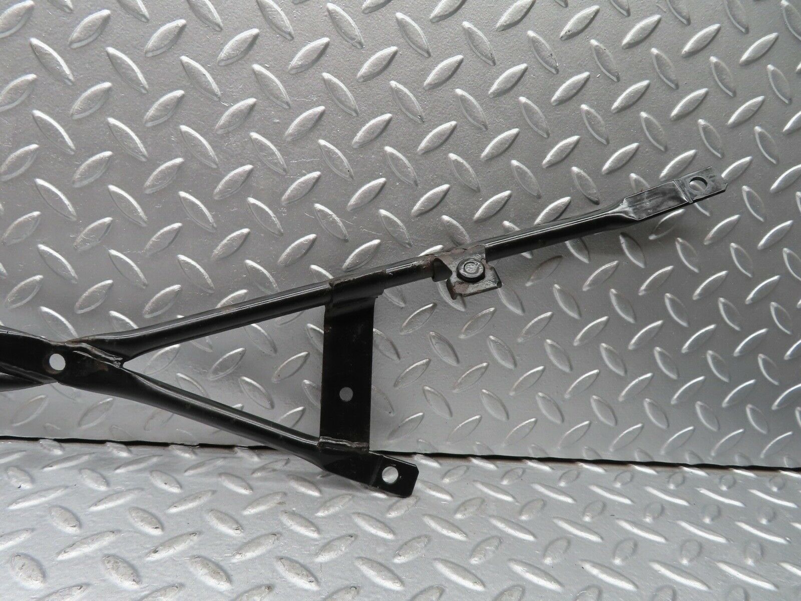 20088 Mercedes-Benz R129 300SL Coupe Reinforcement Bar