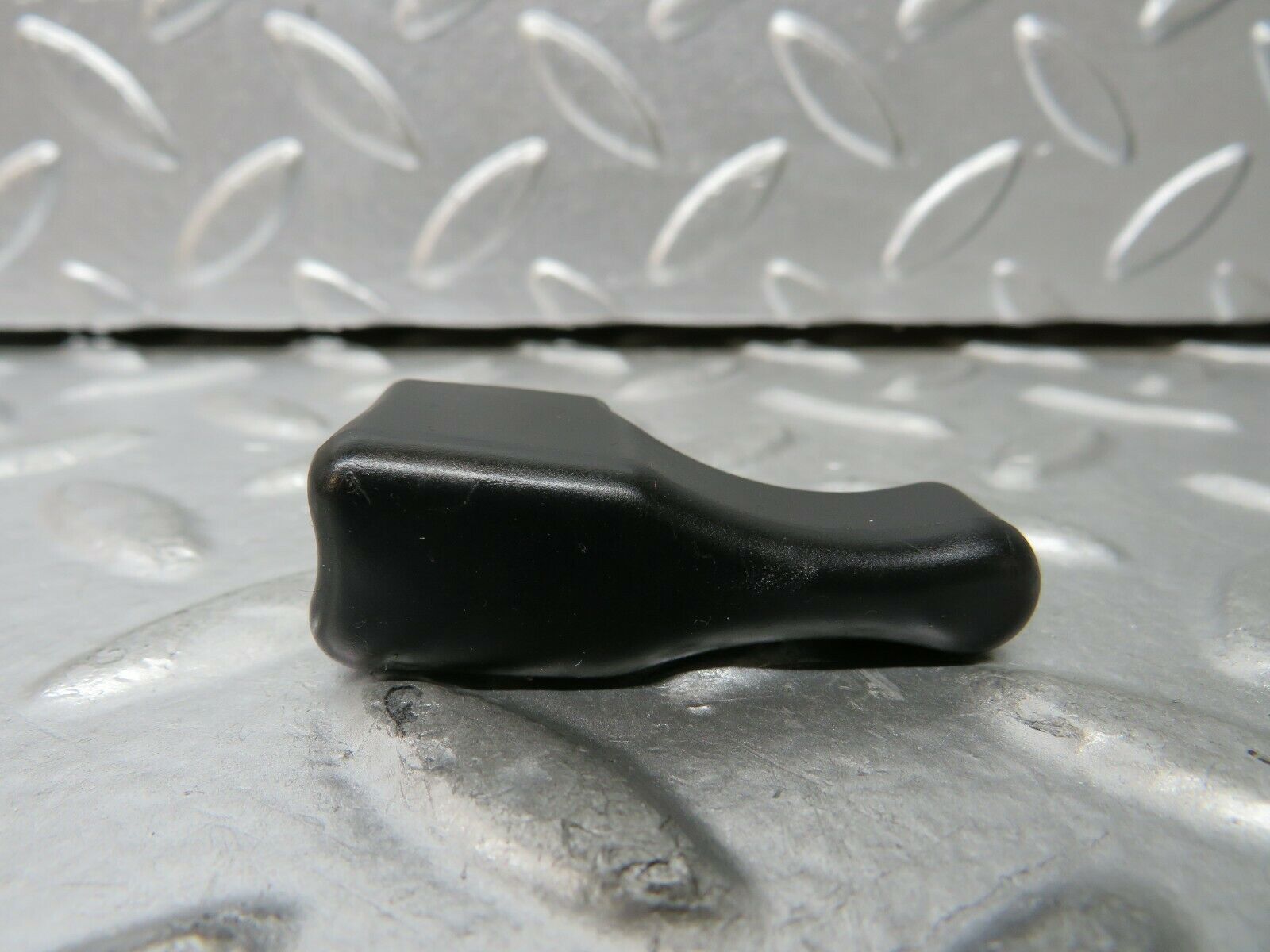 23419 Mercedes-Benz W116 350SE Mirror Adjustment Knob