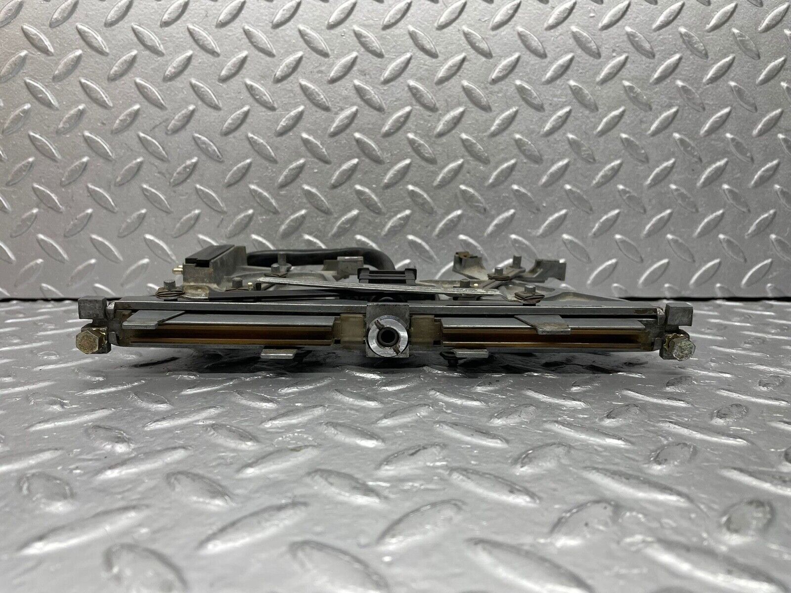 3276 Mercedes-Benz W115 220D Heater Control Switch 1158300485