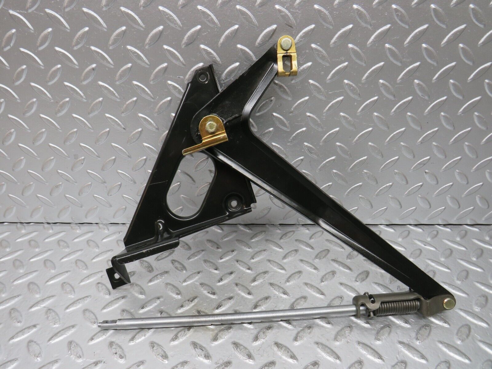 27455 Mercedes-Benz W123 280E Handbrake Regulator