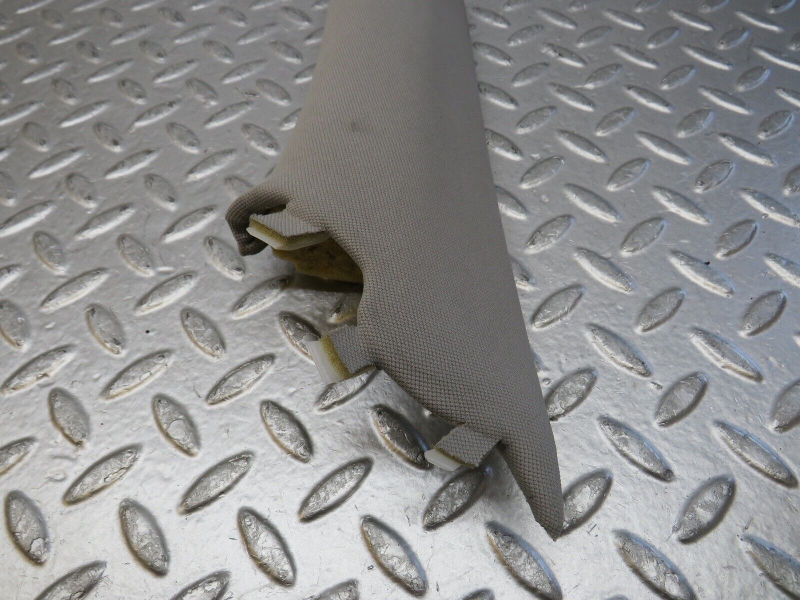 35210 Mercedes-Benz W221 A Pillar Cover Left Side 2216908525