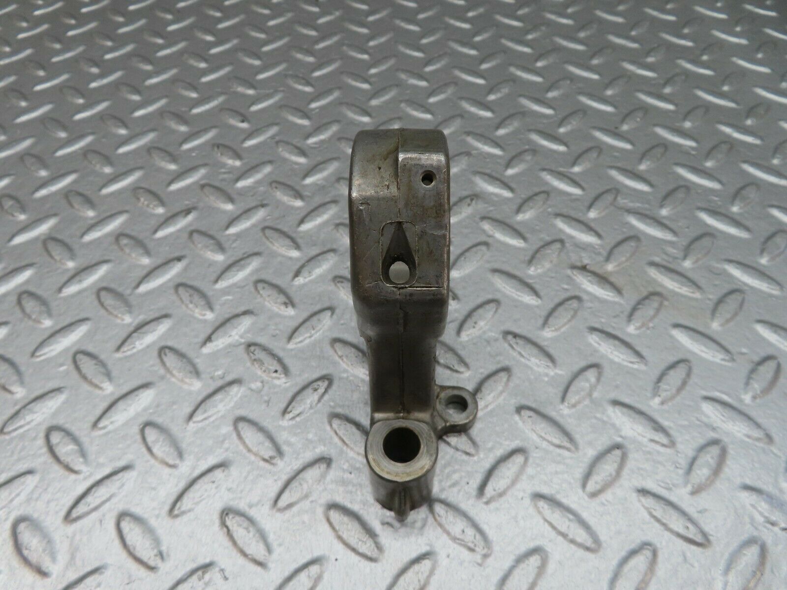 18035 Mercedes-Benz W123 200 Camshaft Tower Bearing 1150510812