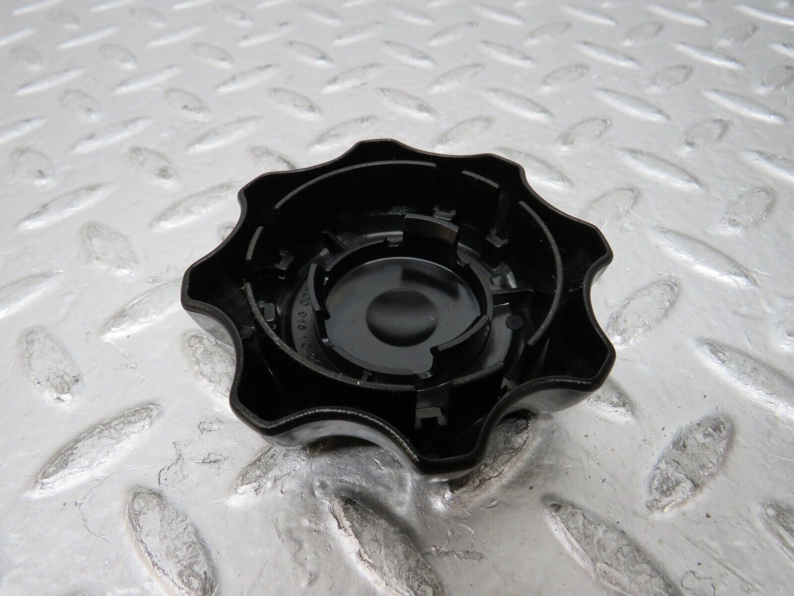 26865 Mercedes-Benz W123 240D Seat Backrest Recline Handle Knob 0009181026