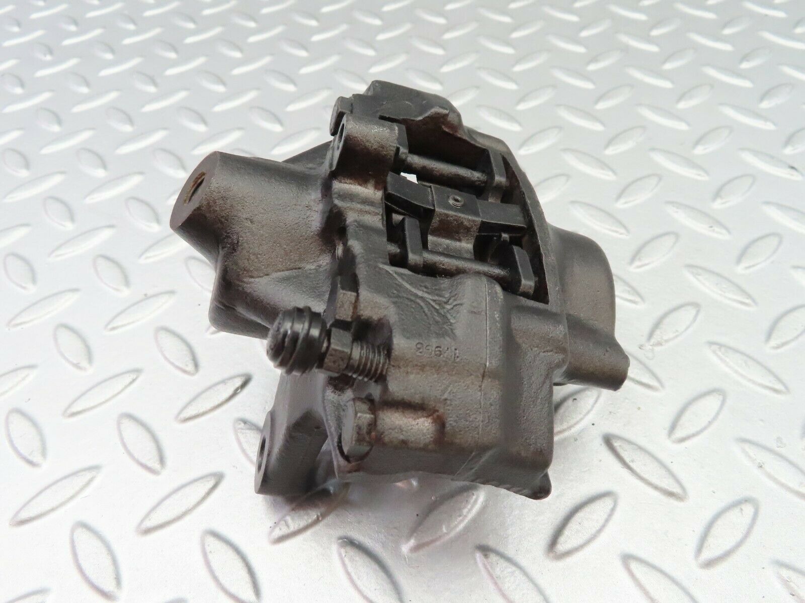 7075 Mercedes-Benz S124 E220 Wagon Rear Left Brake Caliper ATE 53P