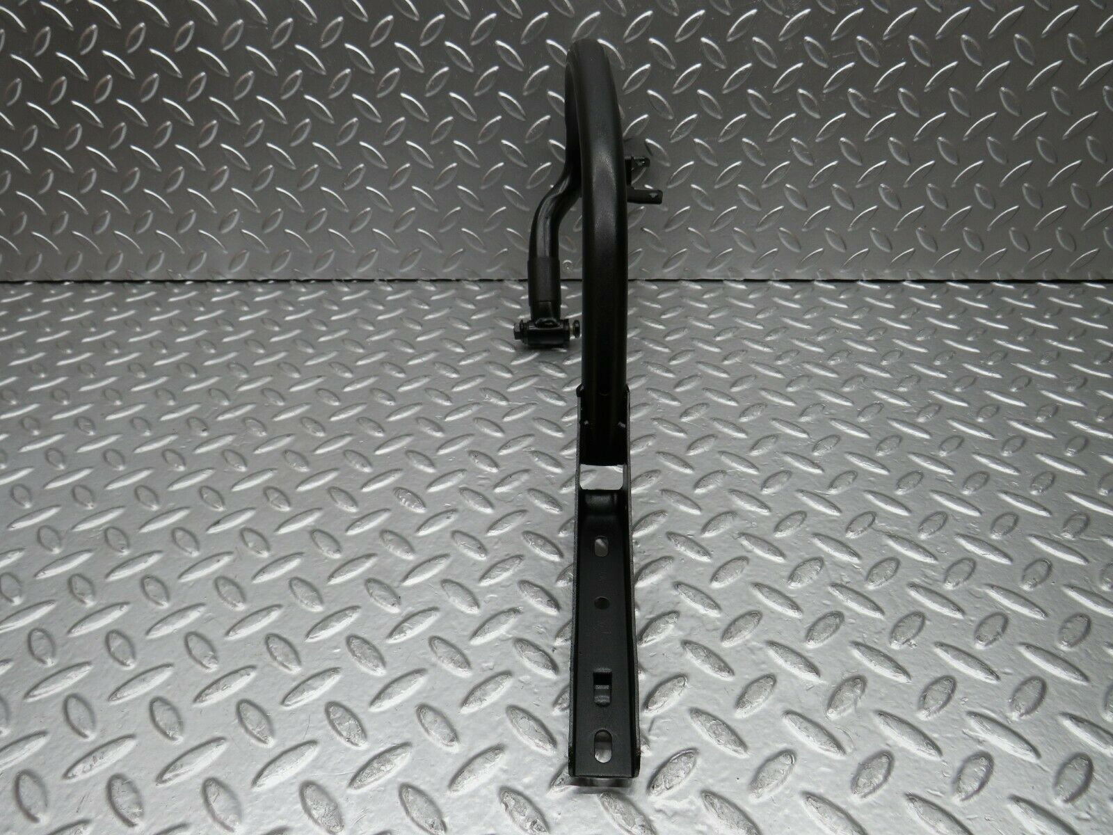 22519 Mercedes-Benz C124 E220 Coupe Trunk Hinge Left Side