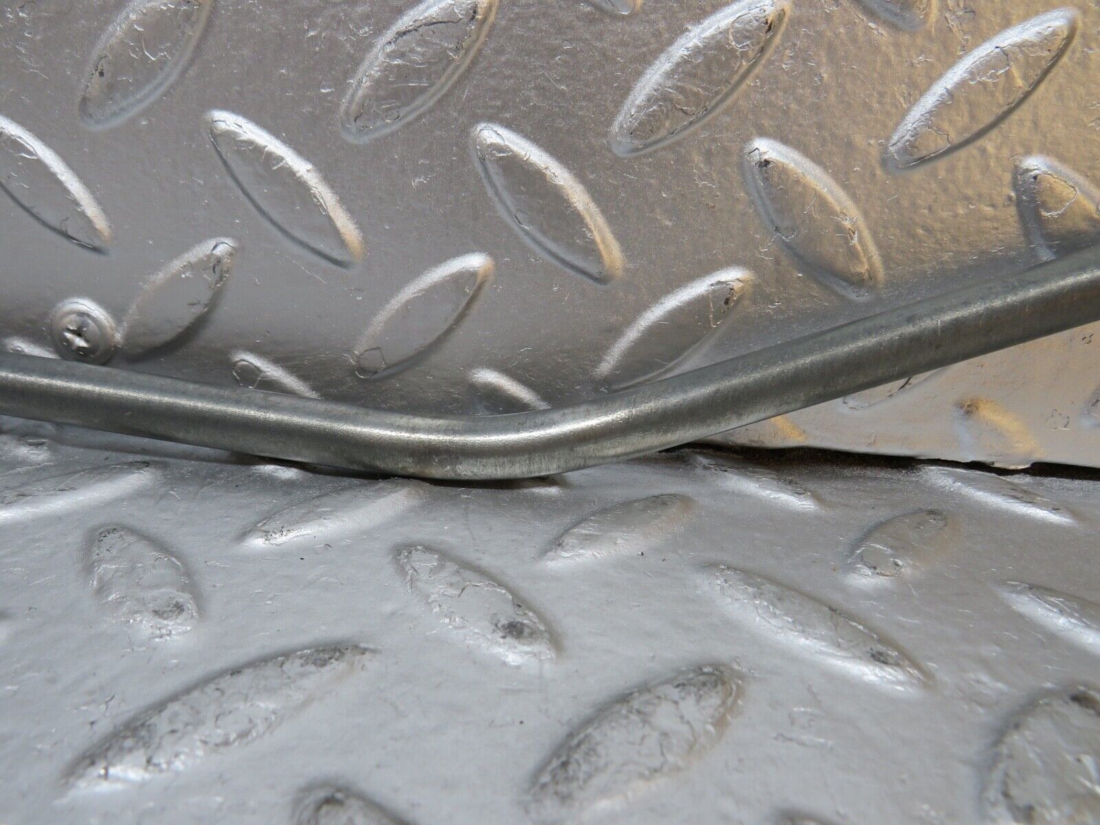 0404 Mercedes-Benz W120 180D Ponton Oil Dipstick Housing