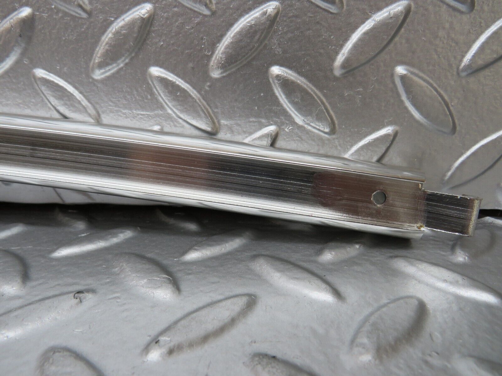 25591 Mercedes-Benz W123 200 Rear Left Chrome Window Channel