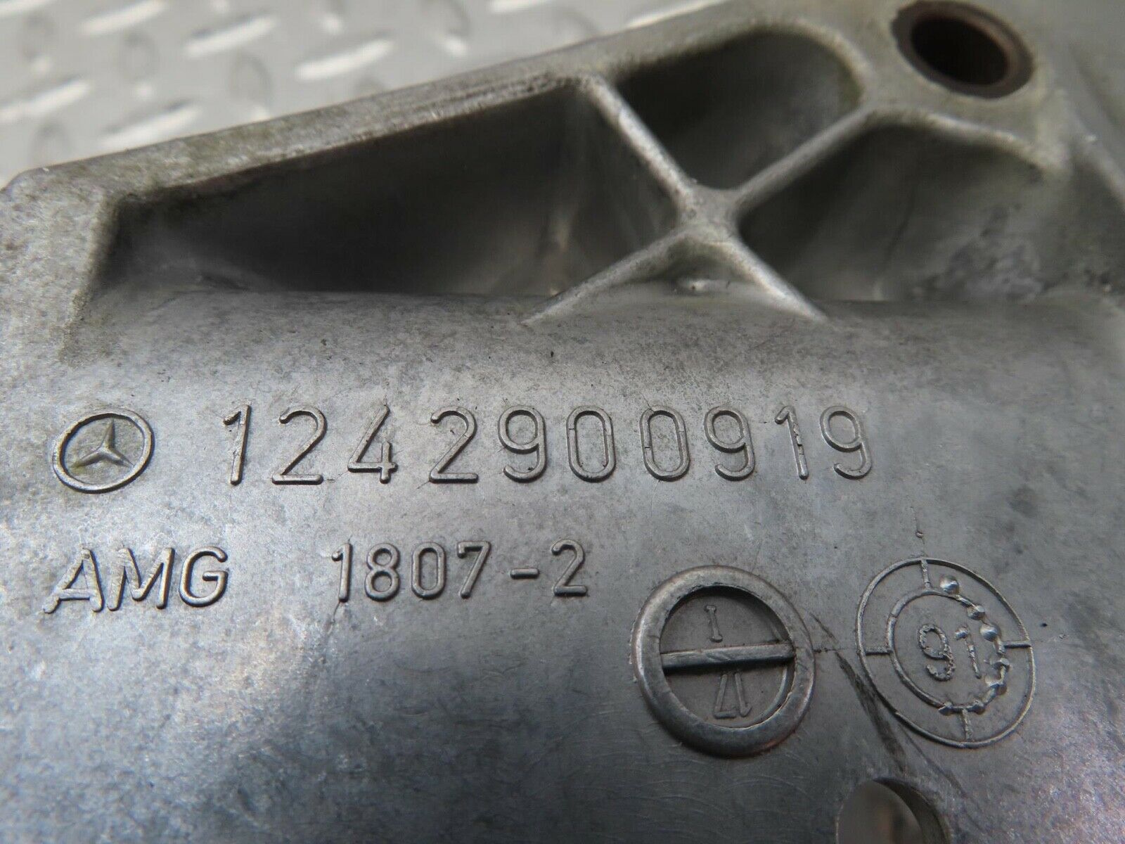 14692 Mercedes-Benz W201 190E Brake Pedal Bracket 1242900919