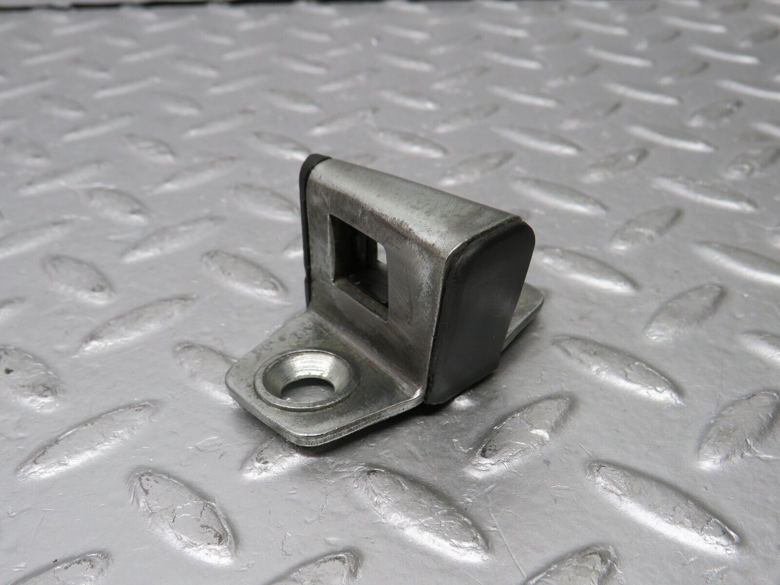 38421 Mercedes-Benz R129 280SL Coupe Door Lock Latch