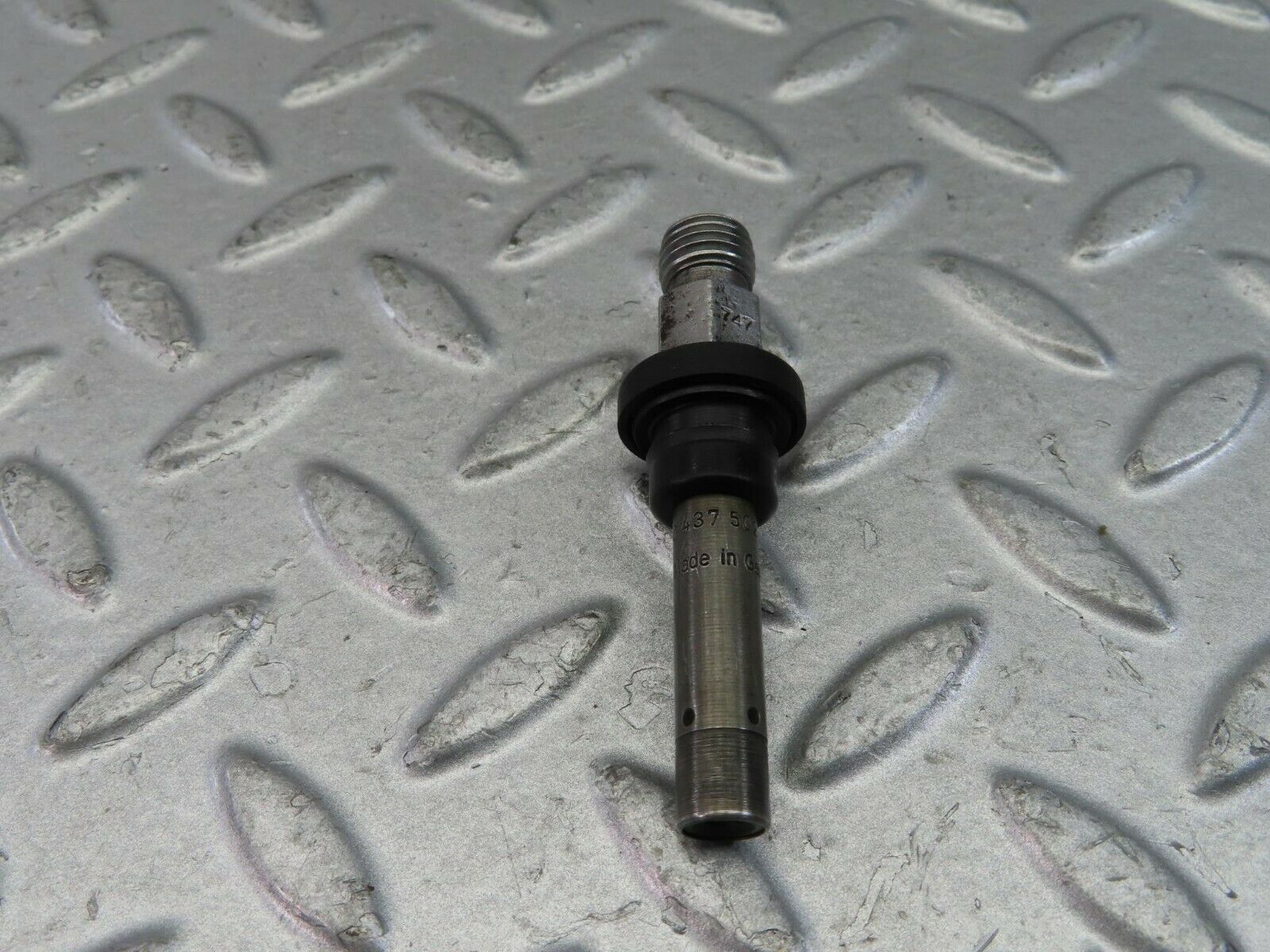 9460 Mercedes-Benz C124 300CE Coupe Fuel Injector Bosch 0437502010