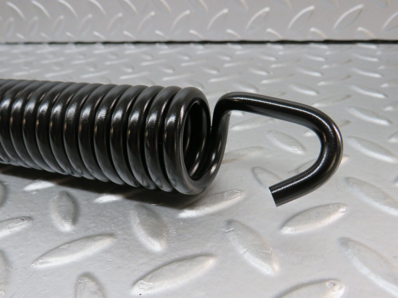 36365 Mercedes-Benz W126 420SE Bonnet Hinge Spring