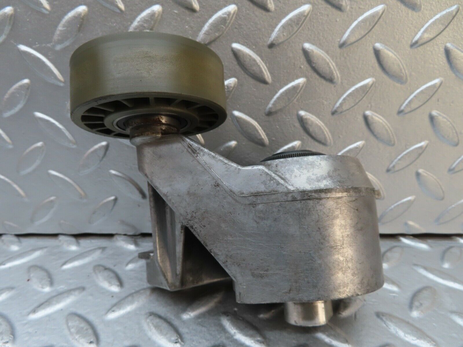 19997 Mercedes-Benz R129 300SL Coupe Belt Tensioner 1032021140