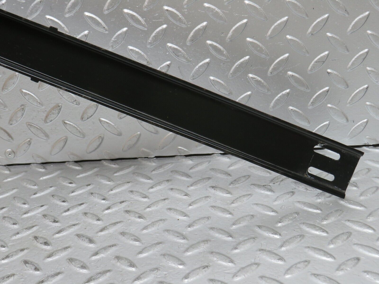 28080 Mercedes-Benz W123 280E Power Sunroof Mechanism