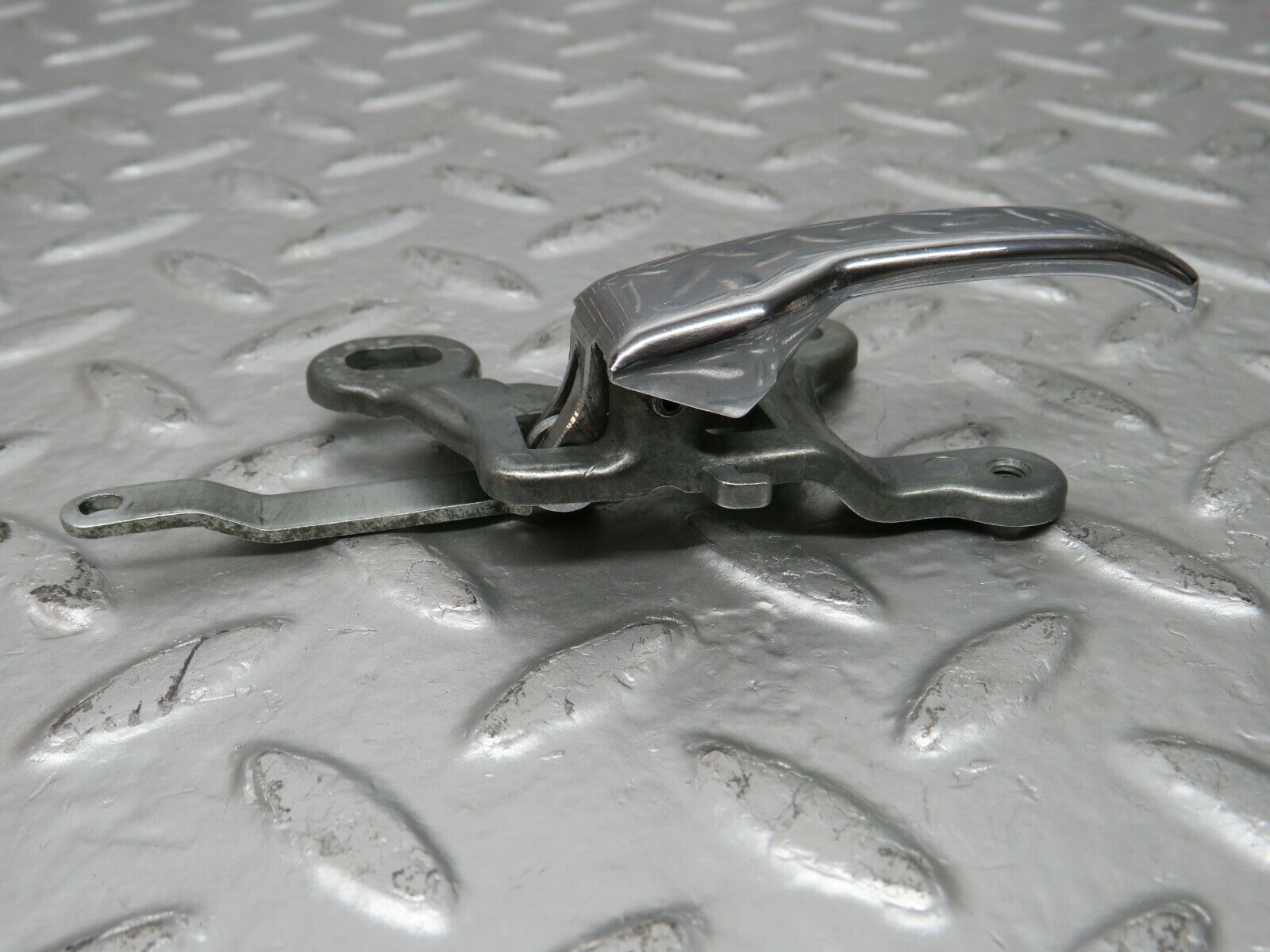 24468 Mercedes-Benz W108 Right Interior Door Handle 1107660419