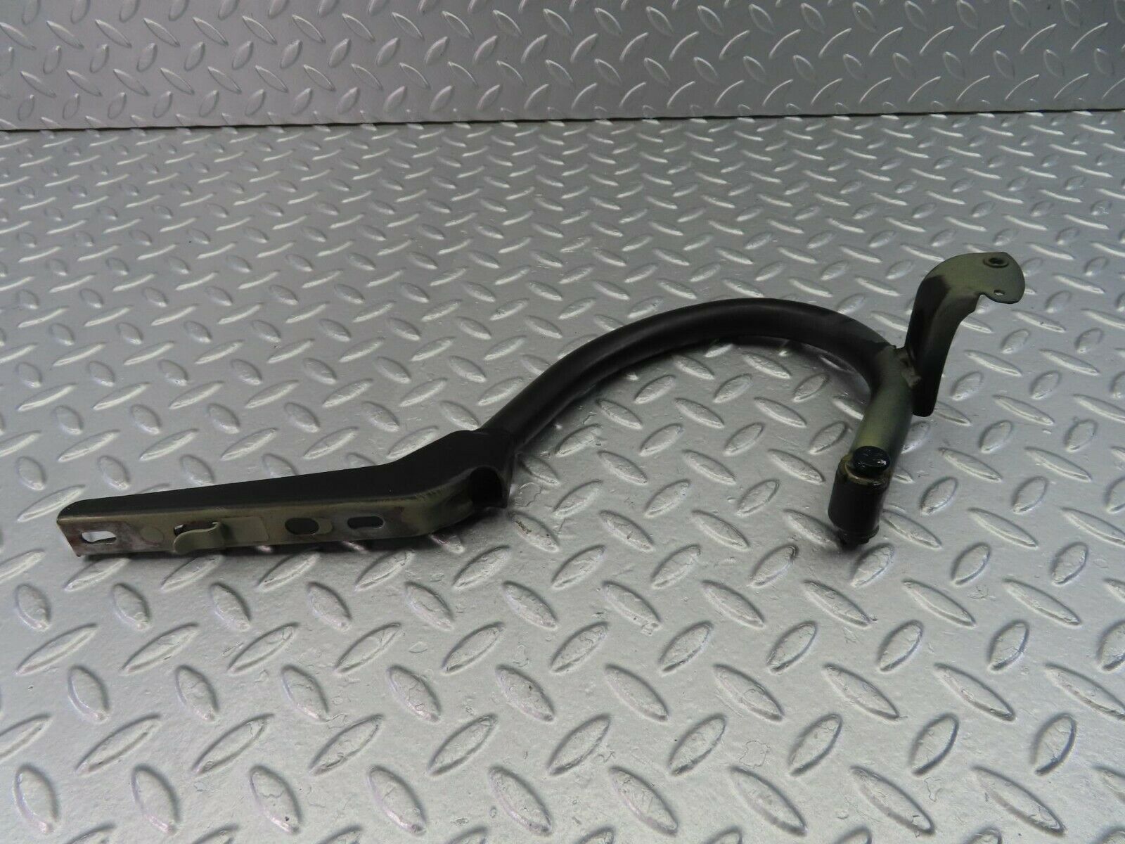 10479 Mercedes-Benz W201 190E Boot Lid Trunk Hinge Left Side