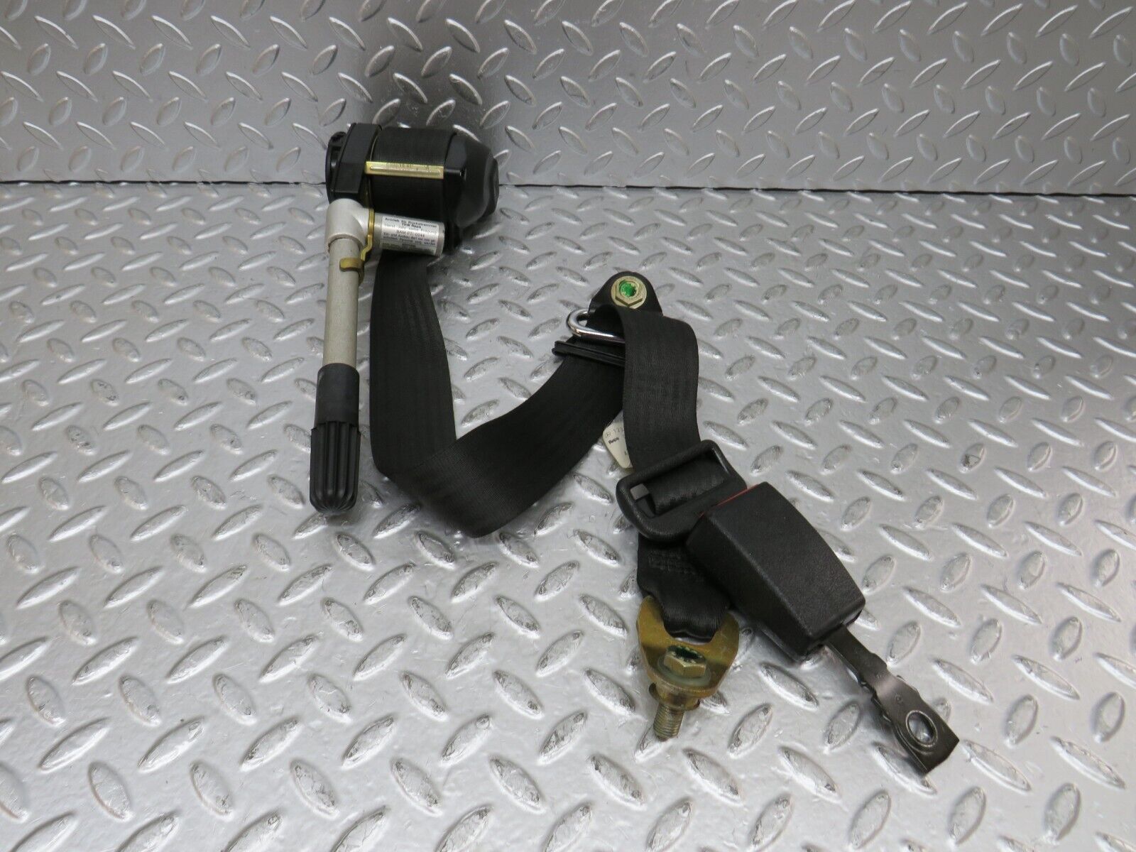 27101 Mercedes-Benz W123 280E Front Left Seat Belt With Buckle 1238606286