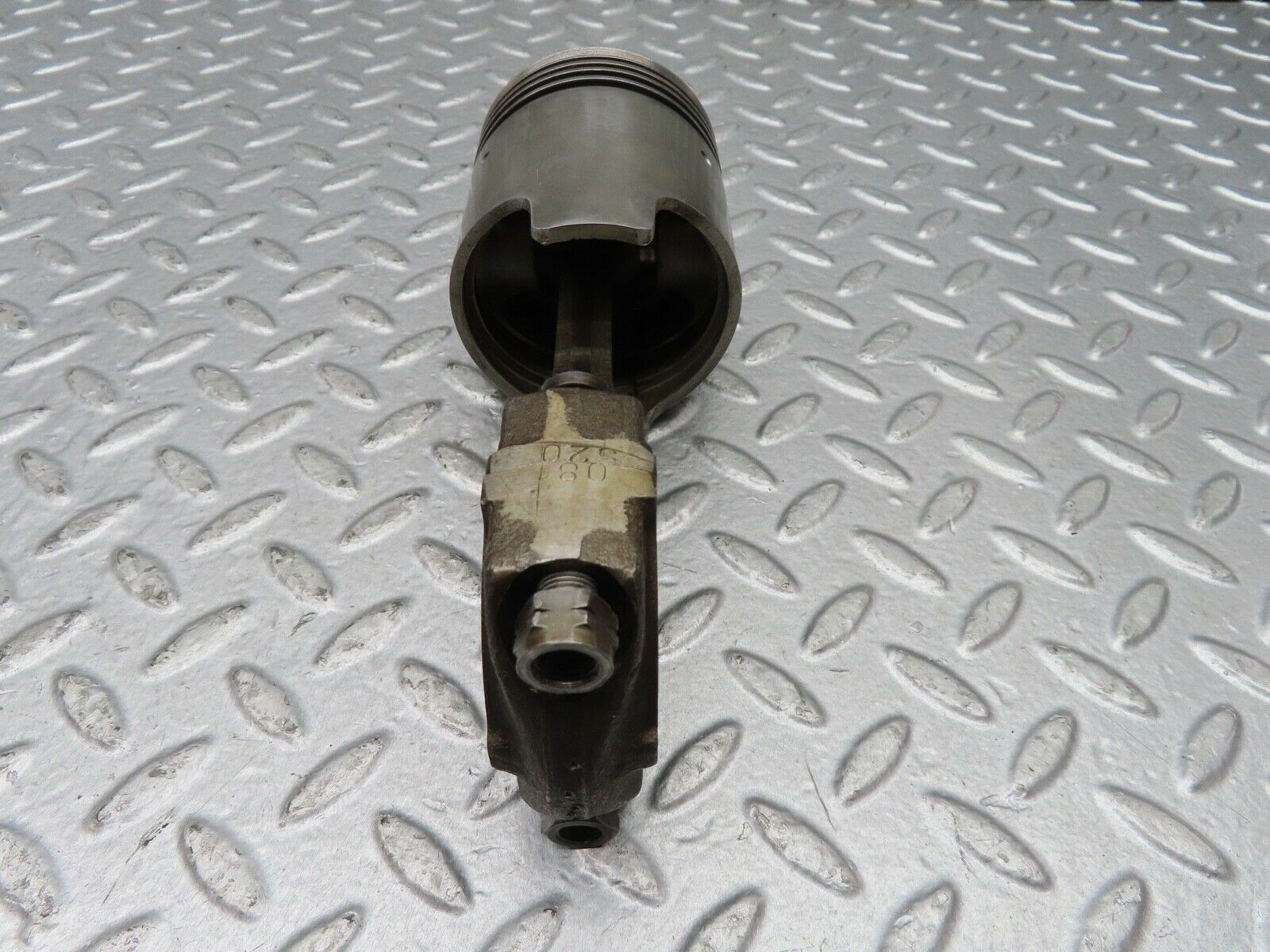 18461 Mercedes-Benz W111 220SE Coupe Piston With Connecting Rod 80.720 mm