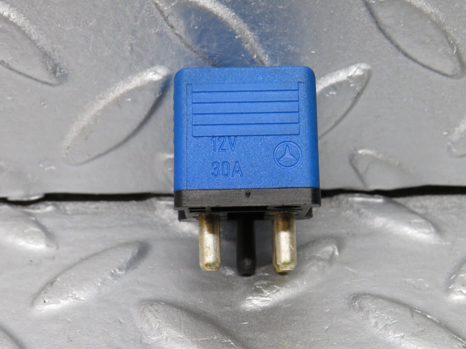 38538 Mercedes-Benz R129 280SL Coupe Multi Purpose Relay 0015429919