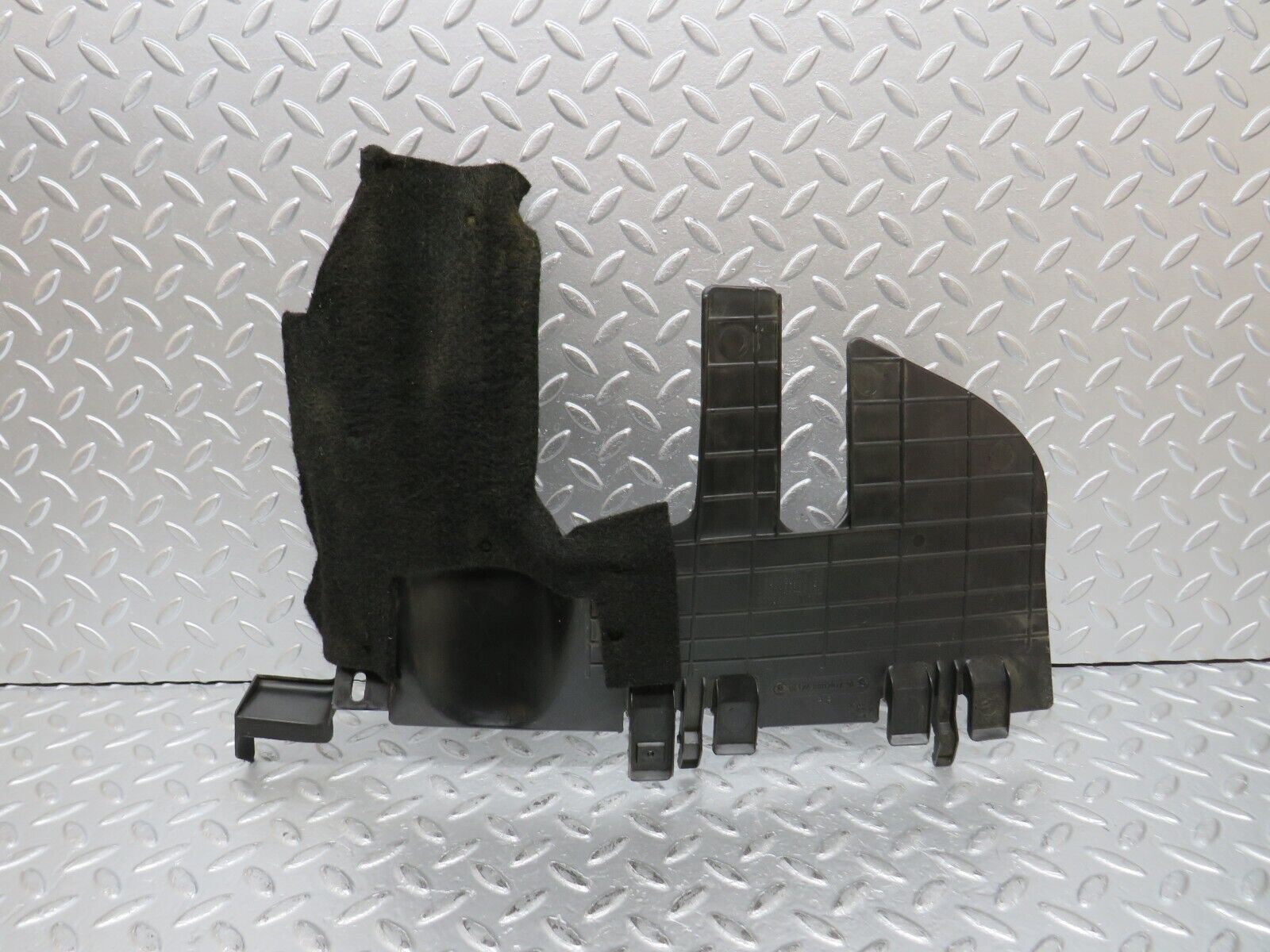 31300 Mercedes-Benz S124 220TE Wagon Under Dash Panel Right Side 1246802017
