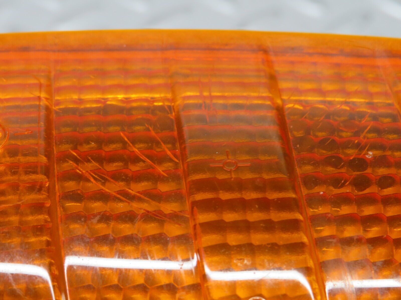 31707 Mercedes-Benz W201 190LE 1.8L Indicator Light Front Left Bosch 1305232911