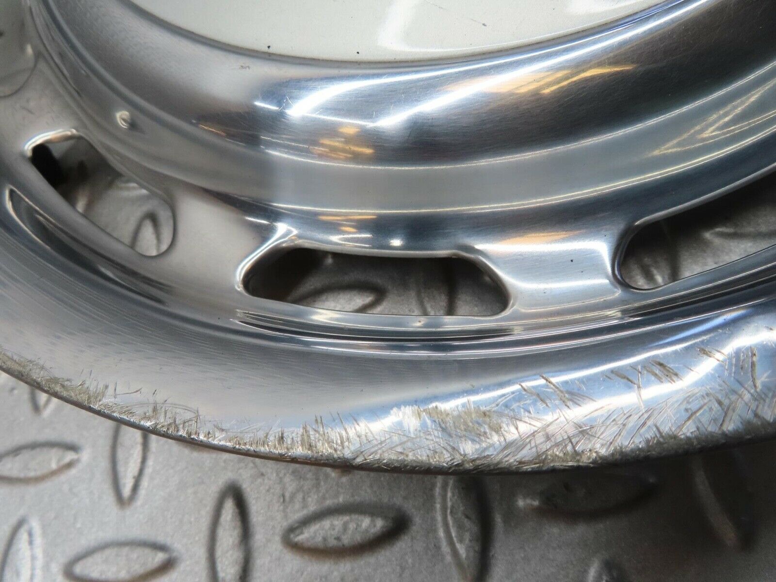 12404 Mercedes-Benz W108 280SE 3.5 Vintage Wheel Trim Hub Cap 14