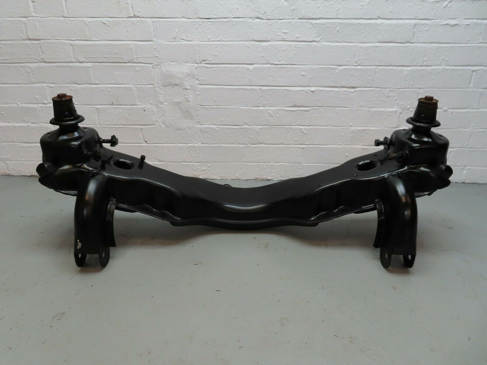 3565 Mercedes-Benz W108 280SE Front Subframe Engine Carrier Cradle