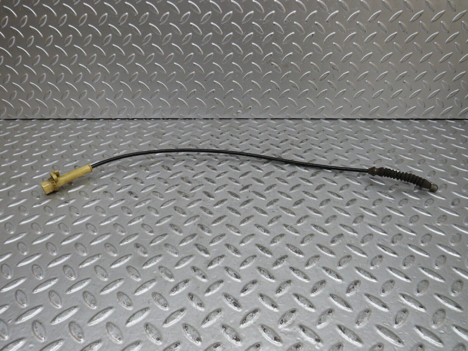 29207 Mercedes-Benz W123 280E Kickdown Cable