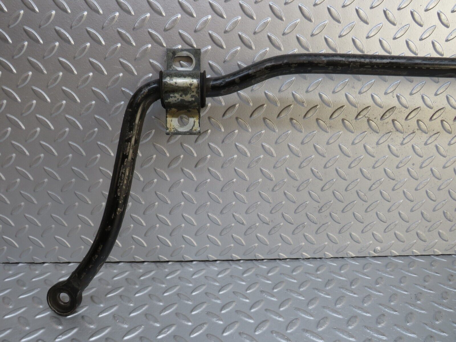 37592 Mercedes-Benz W109 300SEL Anti Roll Bar Front Axle