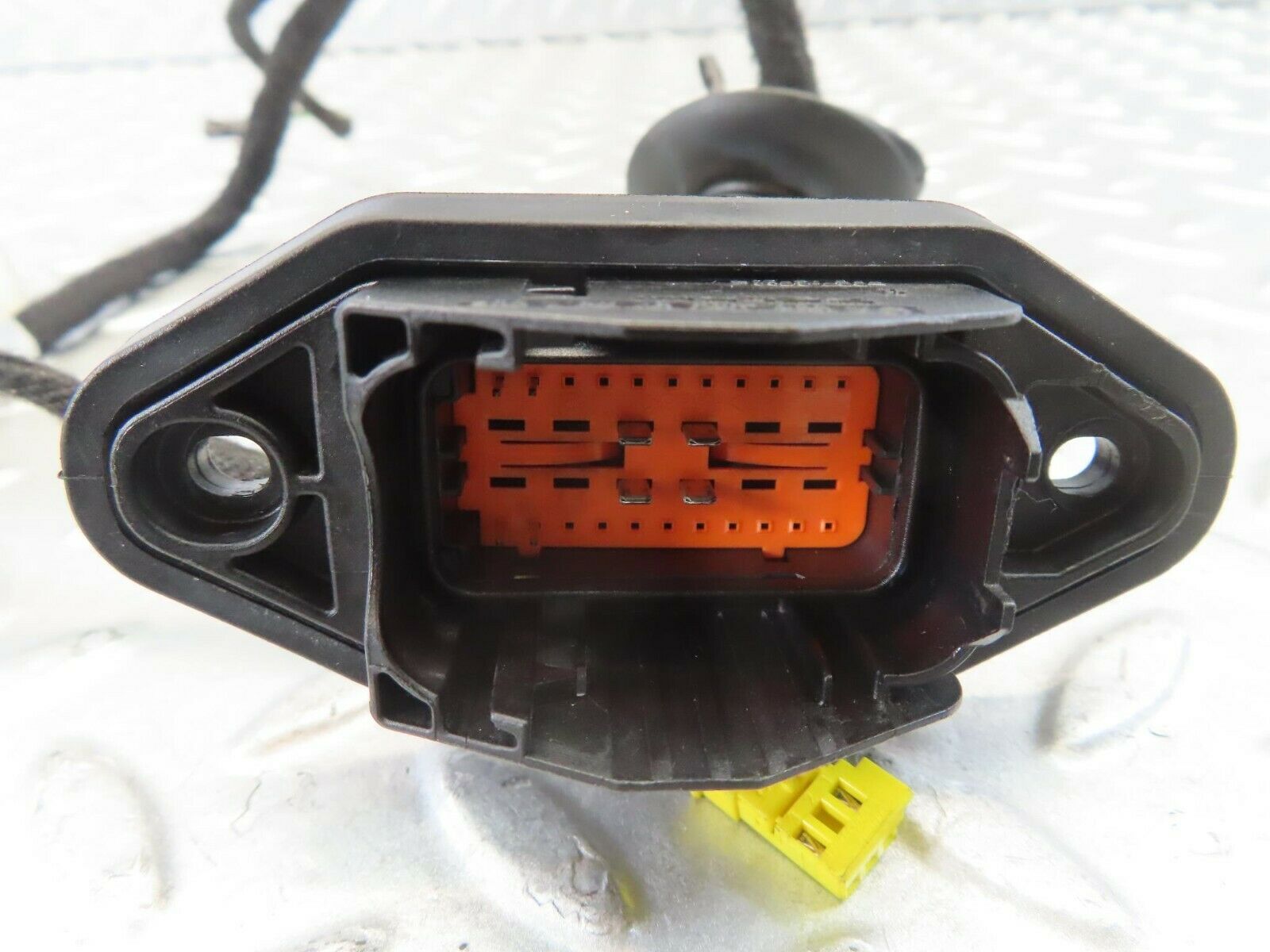 11133 Mercedes-Benz W221 S320 Rear Left Door Wire Harness 2215408508