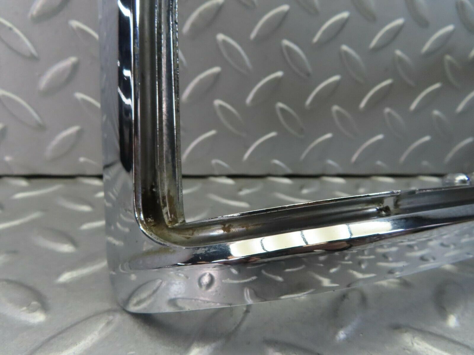 8486 Mercedes-Benz W115 Tail Light Chrome Frame Left Side