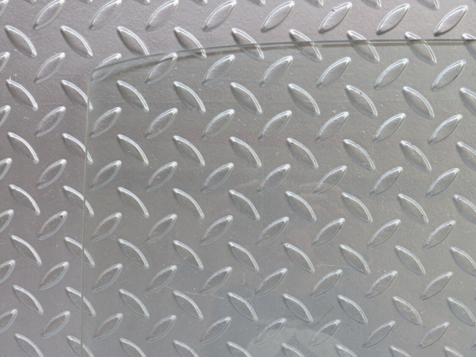 35791 Mercedes-Benz W108 Rear Right Door Window Glass